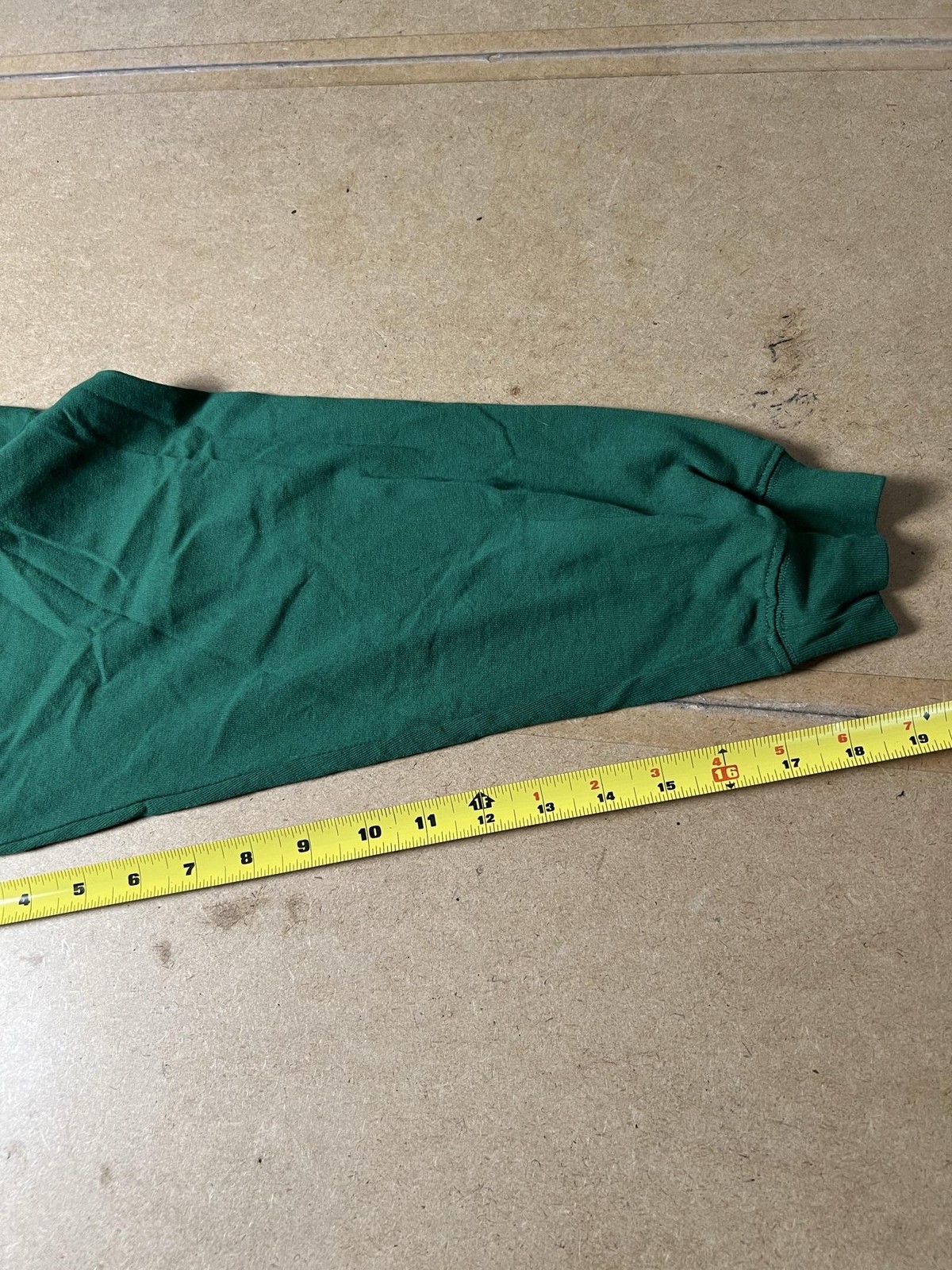 Universal Studios T-Shirt Unisex L Green Long Sleeve Jersey Glitter Pullover