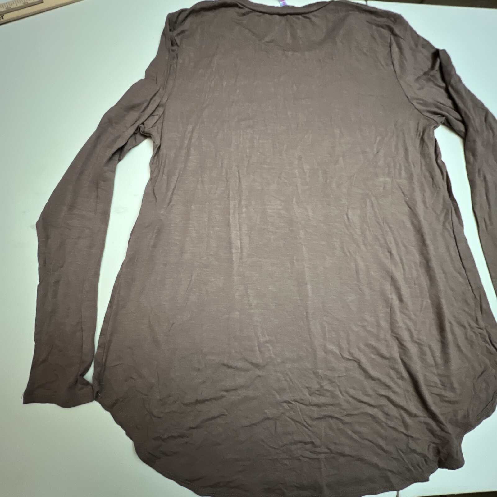 Azules T-Shirt Women’s Long Sleeve Crew Neck Brown Rayon Spandex Large