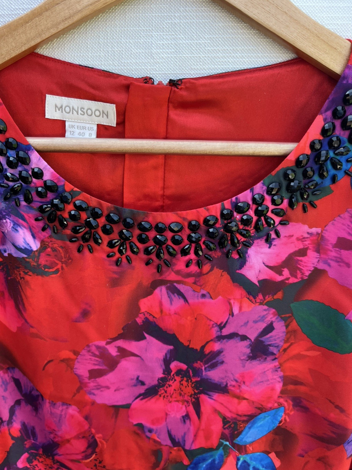 Ladies Monsoon sleeveless lined top UK12 red floral print with beaded neckline