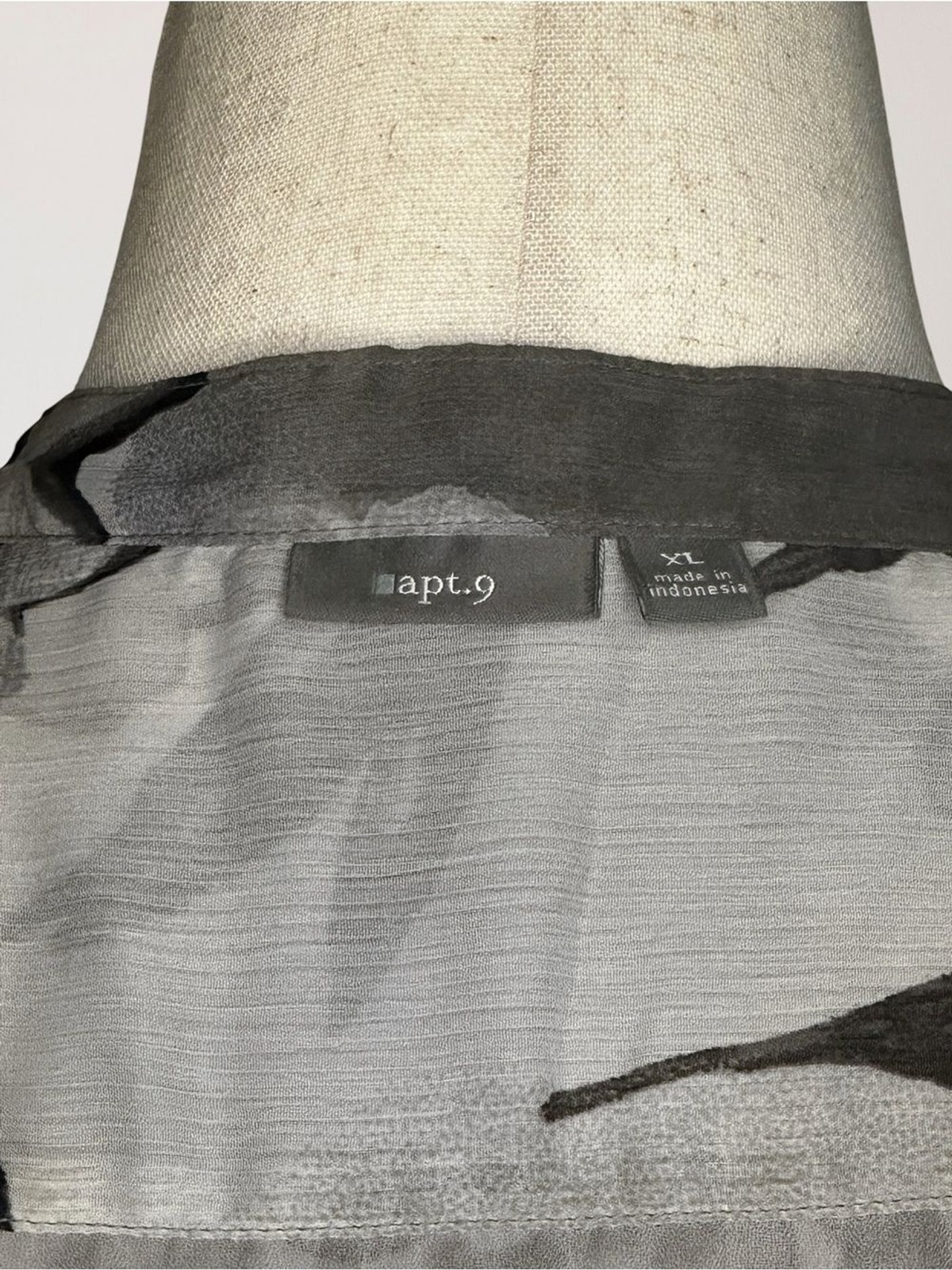 Apt. 9 Sheer Black and Gray Lightweight Top