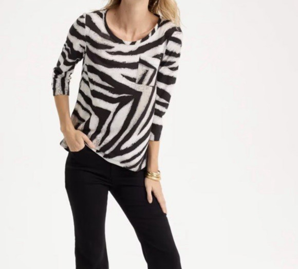 NWT NEW PRE FALL CHICO’S SZ 1 / MEDIUM / 8-10 3/4 SLEEVE ZEBRA SLUB TEE $59.50