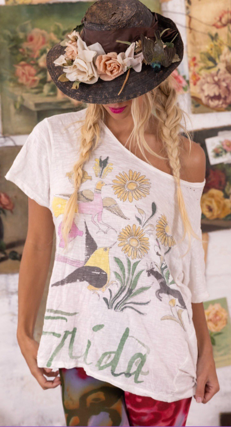 Magnolia Pearl❤️BEST SELLER 💐 FRIDA Flight Flowers T 2131 True