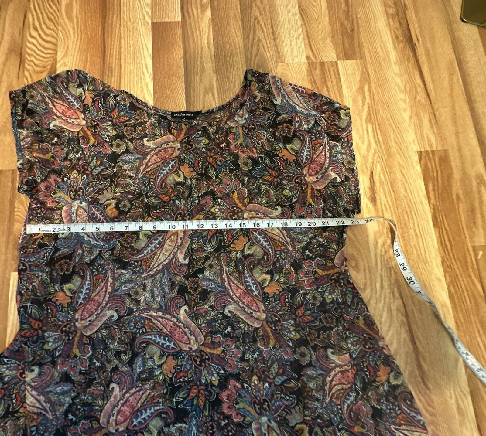 Chacha Vente Women’s Short Sleeve High-Low Paisley Print Sheer Tunic Top Size S