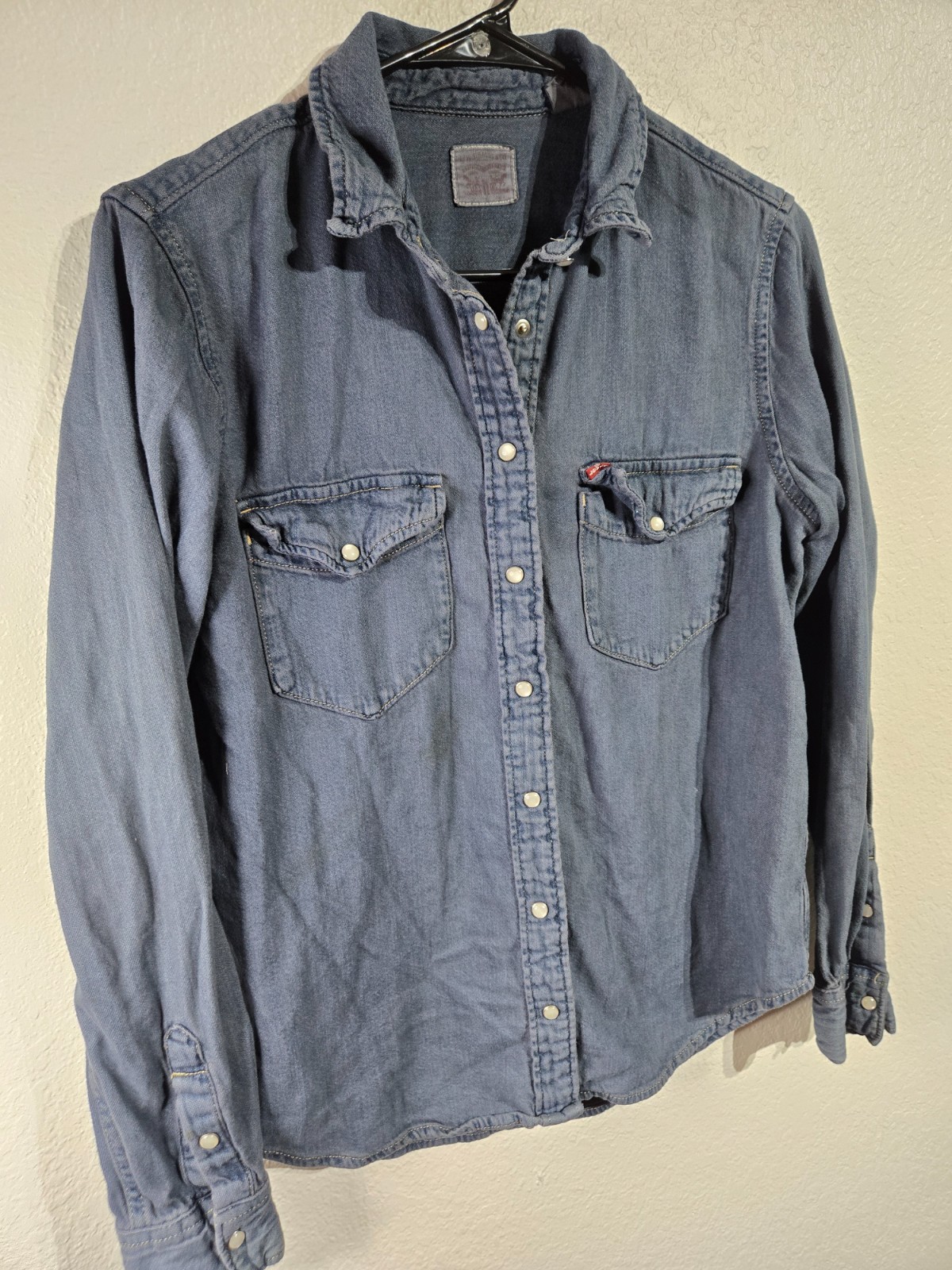Levis Denim Pearl Snap Shirt Womens Size Small Country Western Cowgirl Design