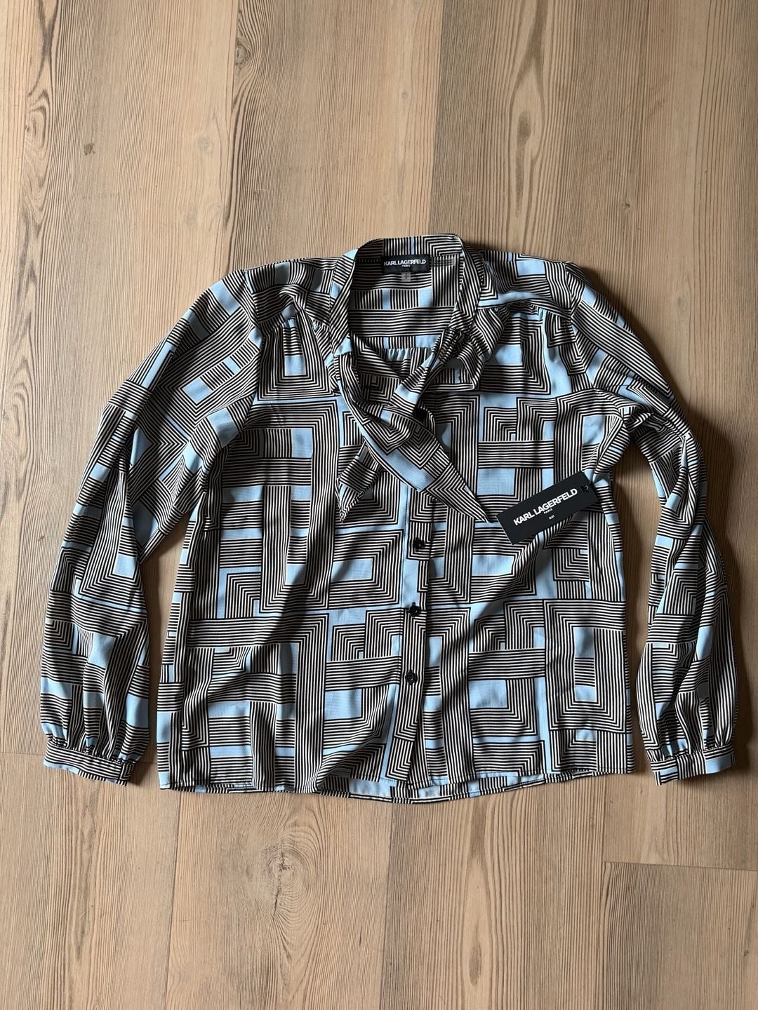 Karl Lagerfeld Paris Long Sleeve Graphic Print Button-Down Blouse