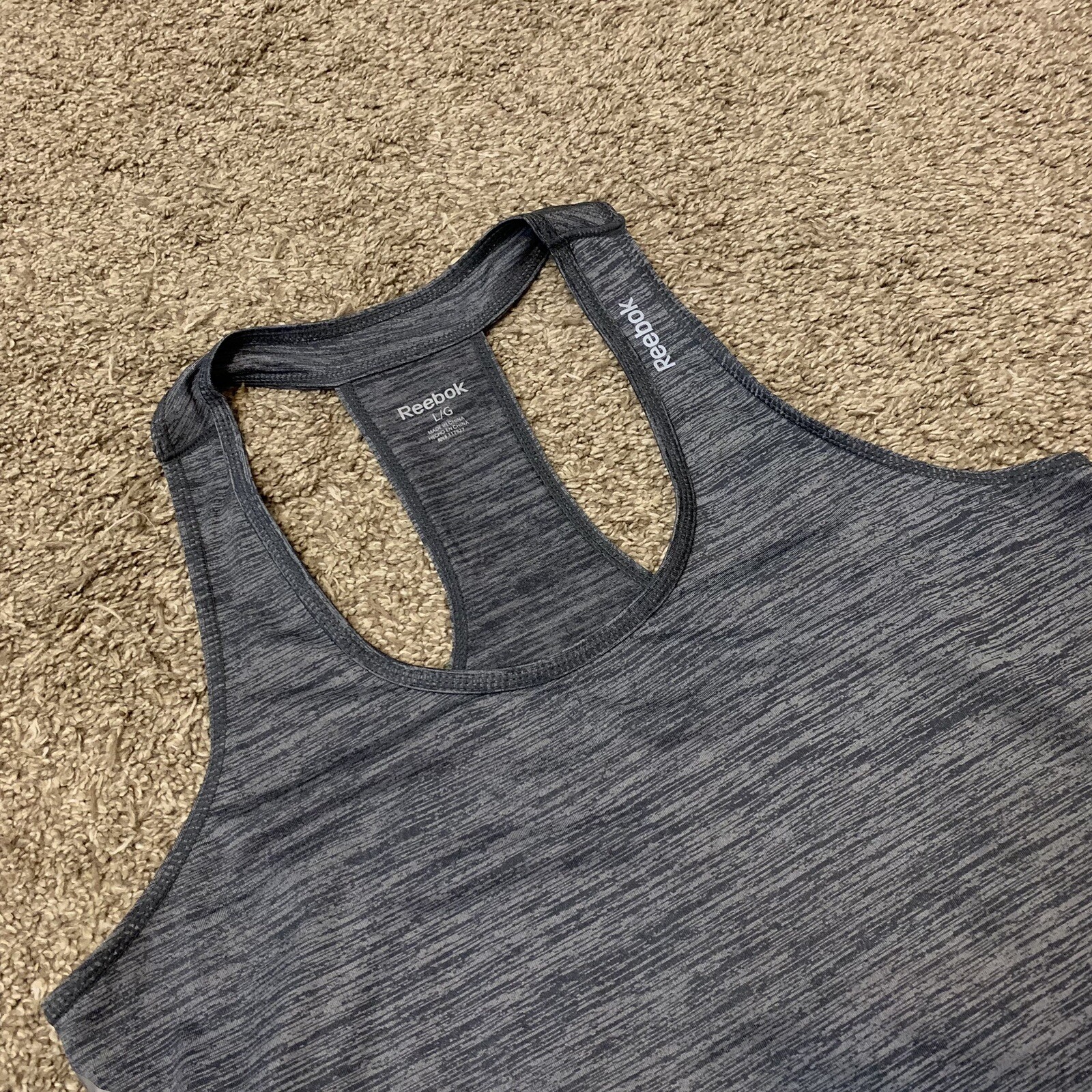 Reebok Shirt Womens Large Gray Outdoors Gym Lightweight Reflective Tank Top