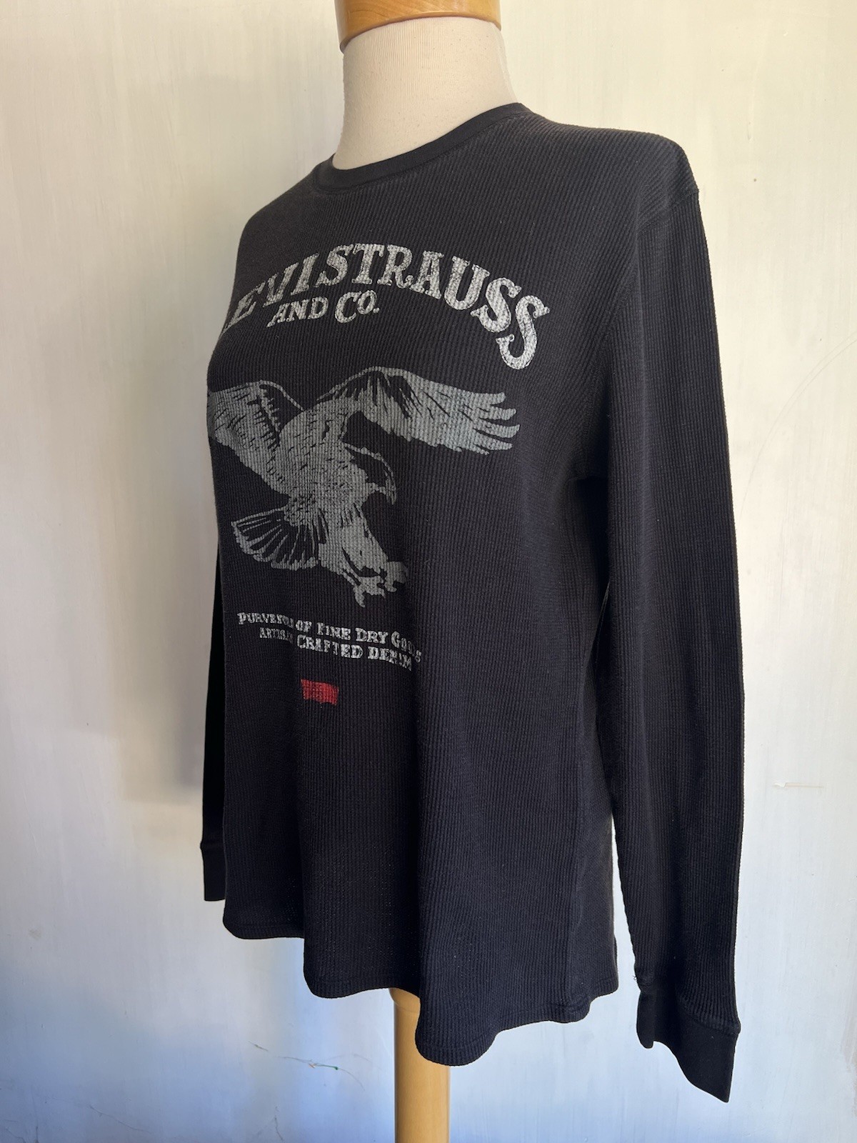 LEVI STRAUSS & CO. Official “Eagle” Long Sleeve Thermal Waffle Knit Top Medium