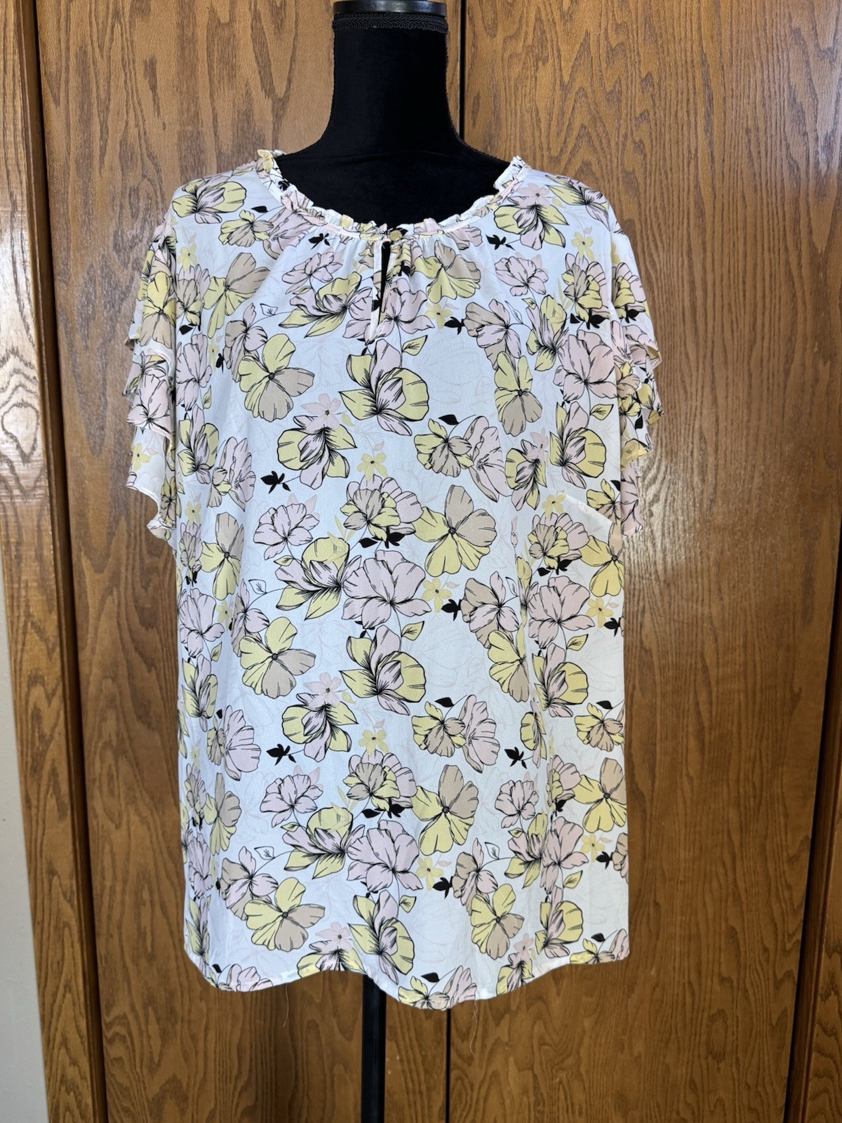 Liz Claiborne Womens Plus Size 3X Floral Print Blouse w/ Tiered Flutter Sleeves