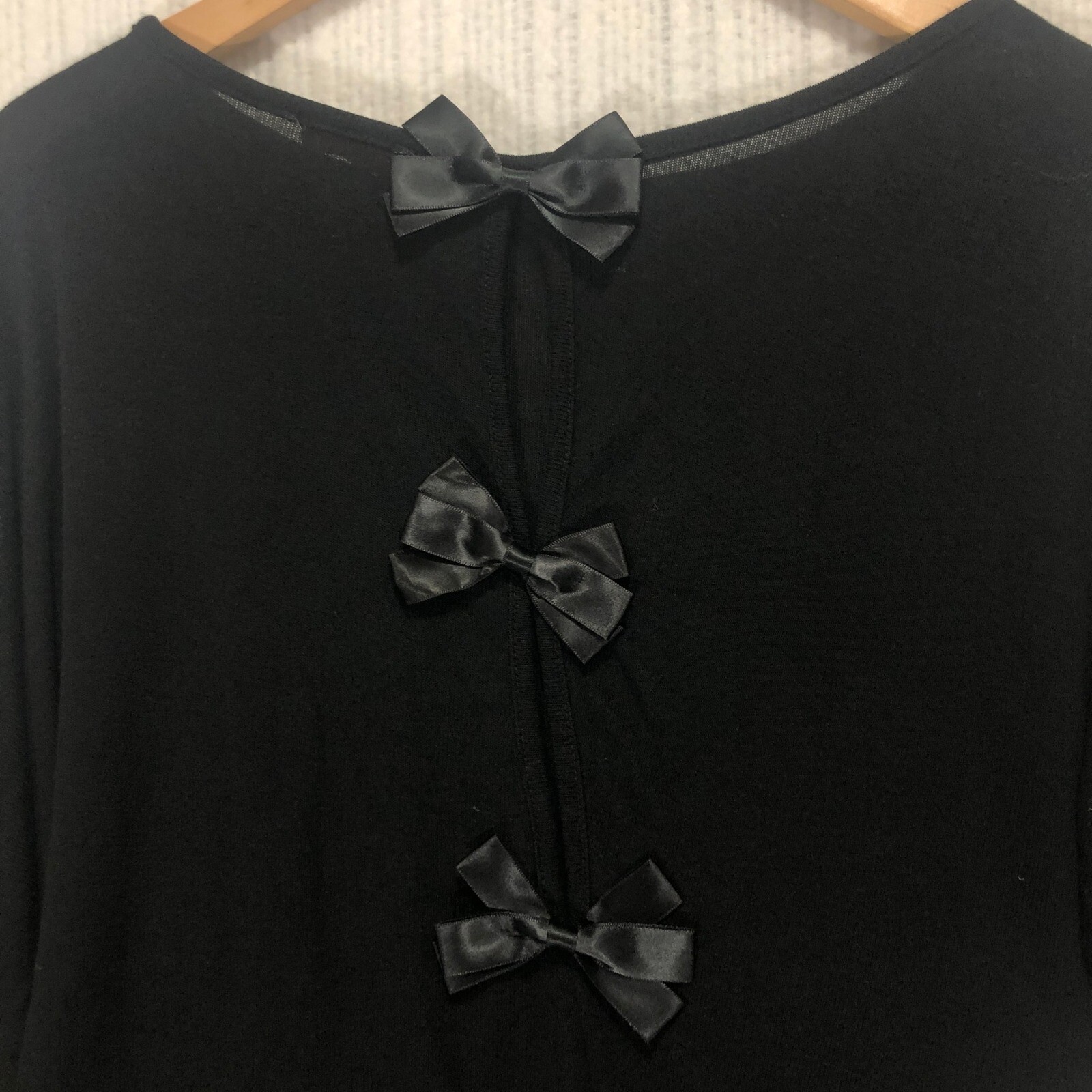 Kessley Black Tunic Top Bow Back Long Sleeve Asymmetric Hem S/M