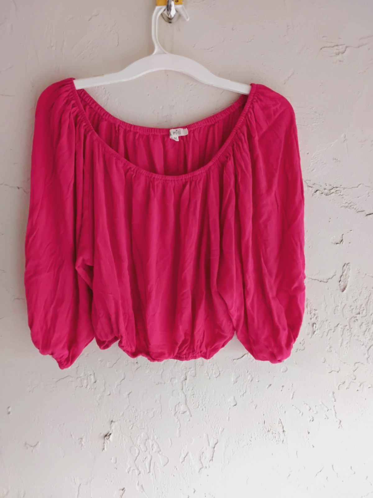 La Miel PINK Peasant Balloon Sleeve Crop Top Women’s Size M 100% Rayon