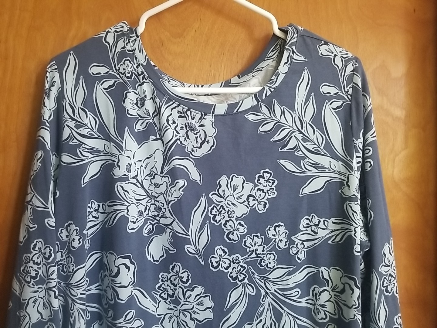 AnyBody Top Womens 3/4 Sleeve Blue Floral Cotton Blend Size Large