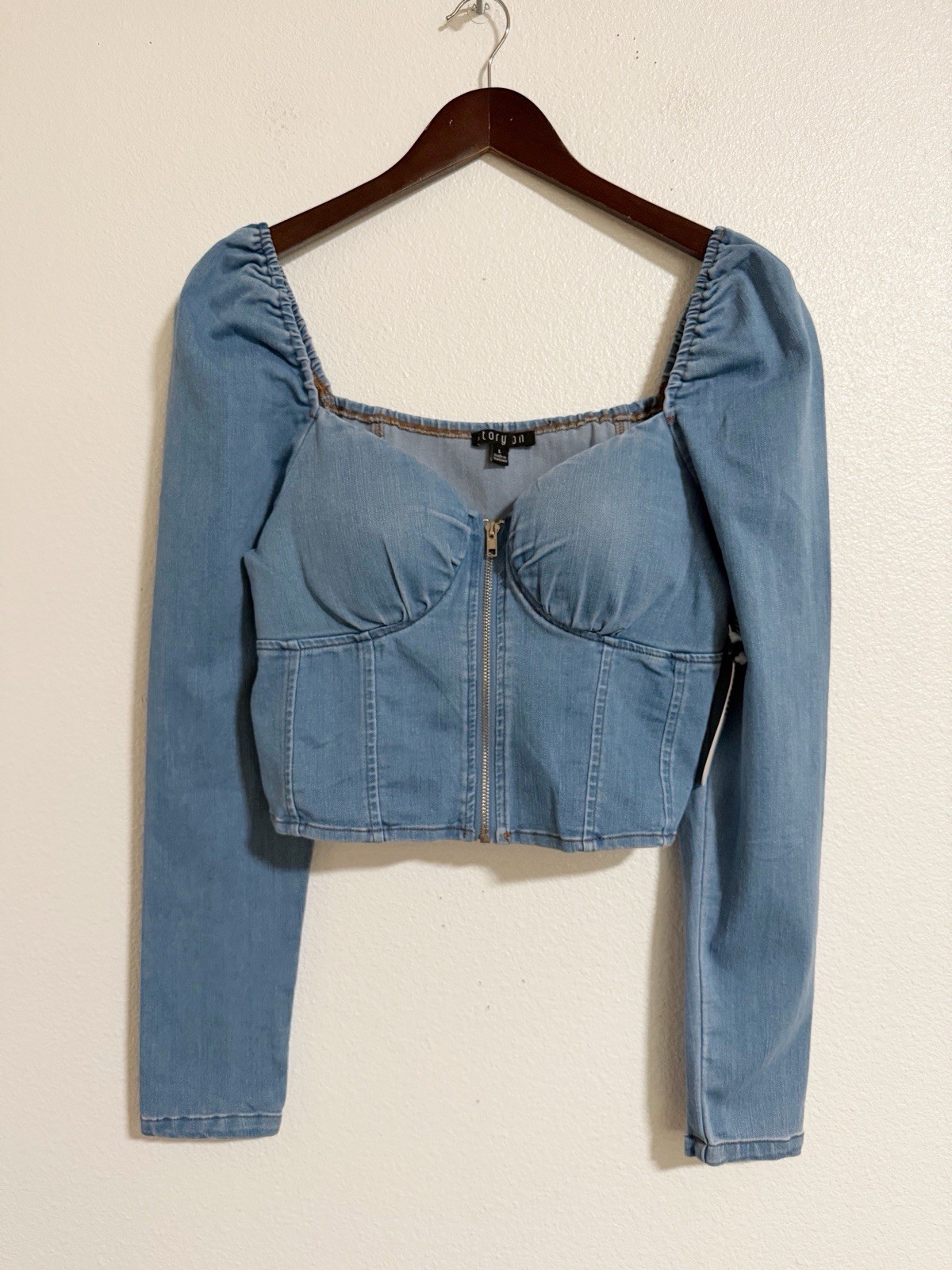 NEW Story On Denim Zip Up Crop Top Blue Size L