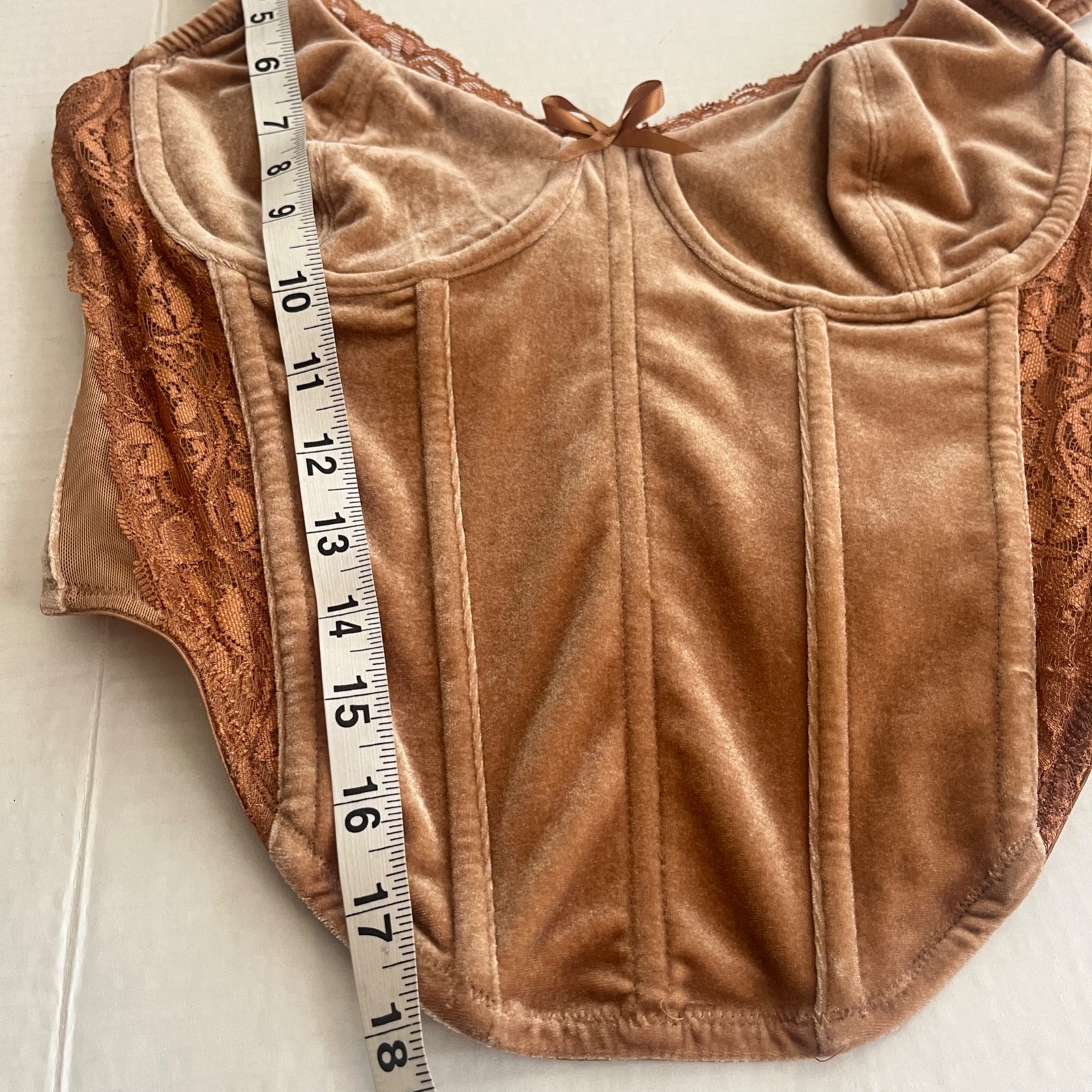 Forever 21 Velvet Boned Corset Bustier Top M Tan Lace Whimsigoth Coquette Bow