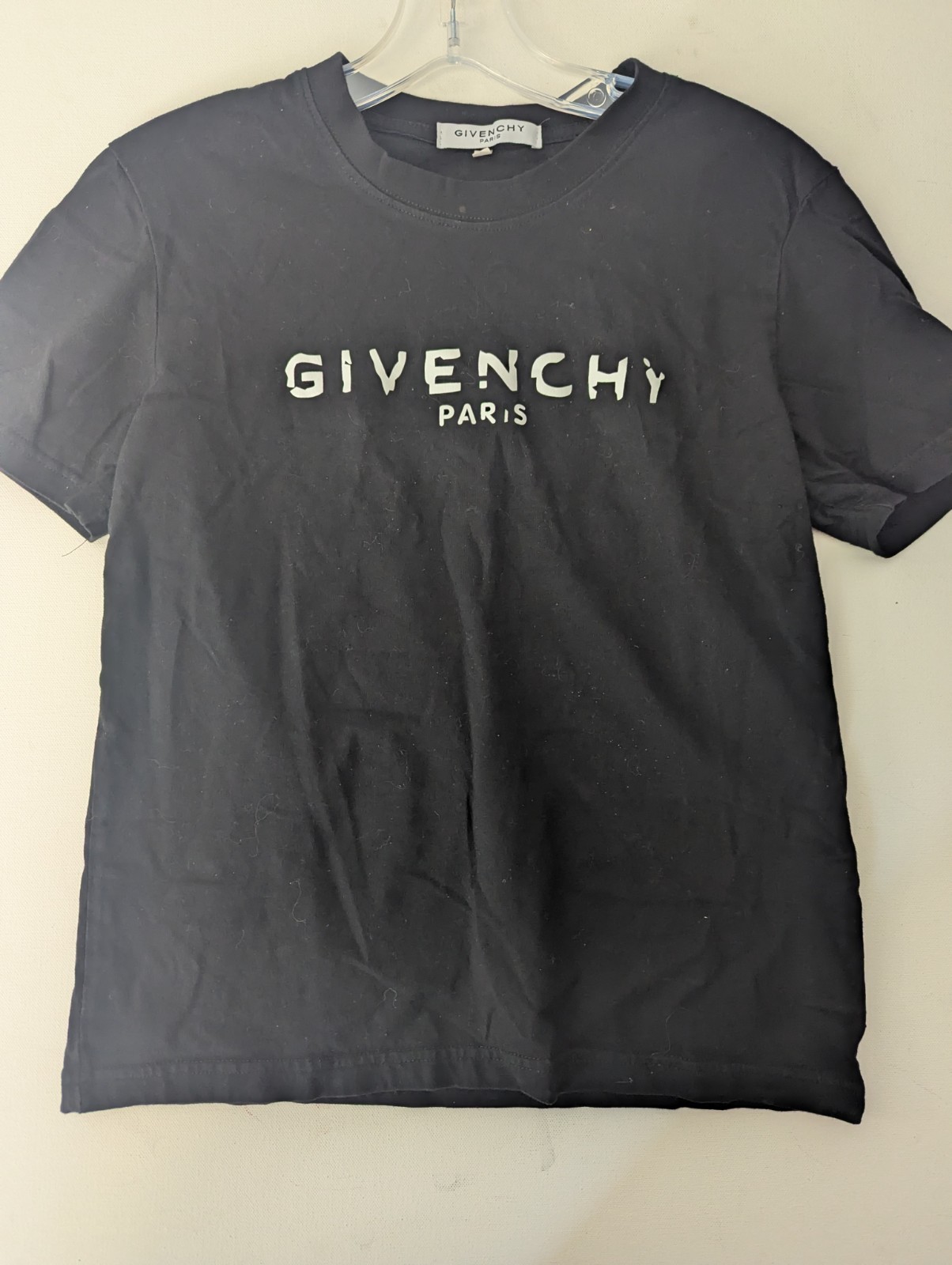 Womens Designer Givenchy logo t-shirt in black (made in Italy) Sz Small