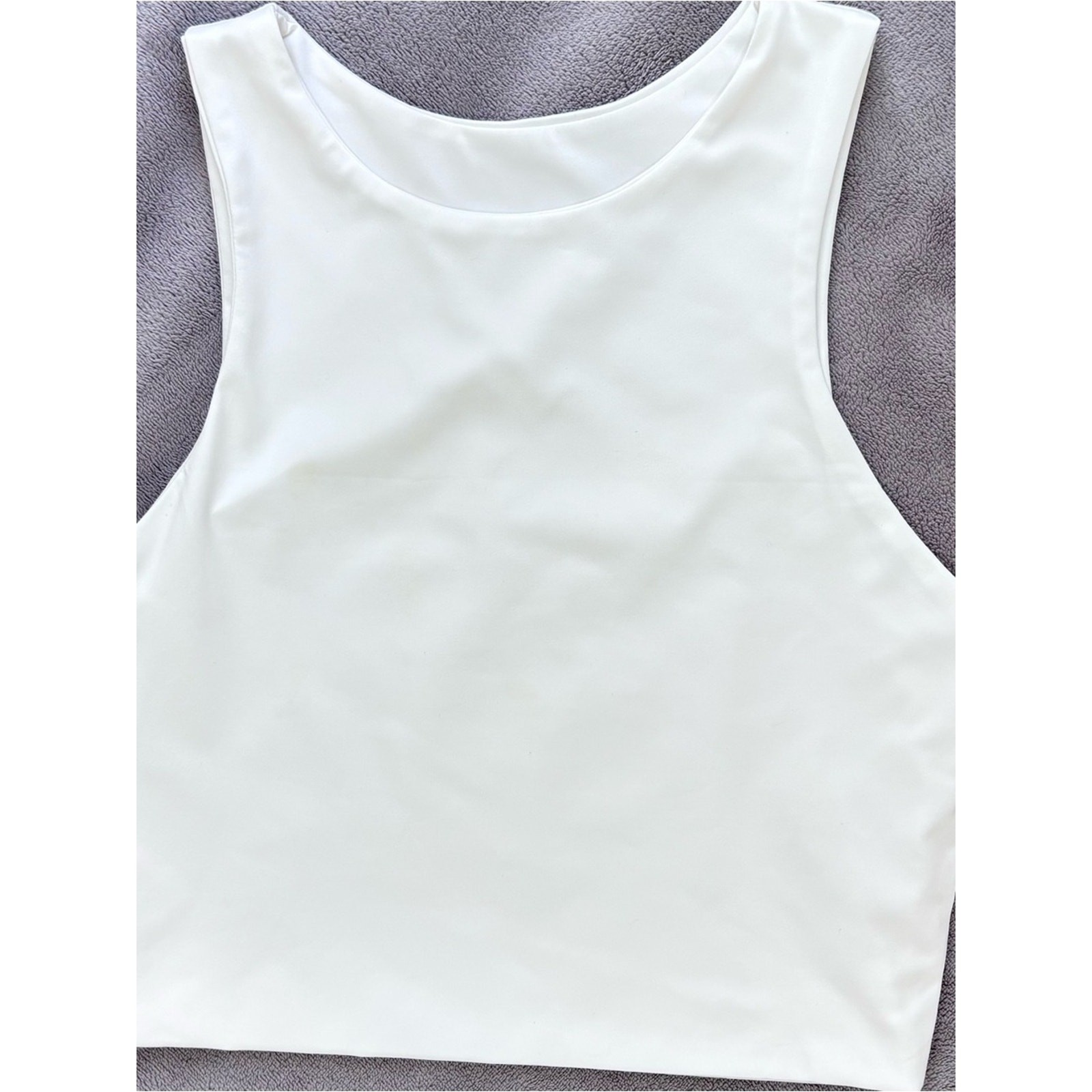 White Crop Tank Top Women’s Sleeveless Stretch Casual Minimalist Basic Size S