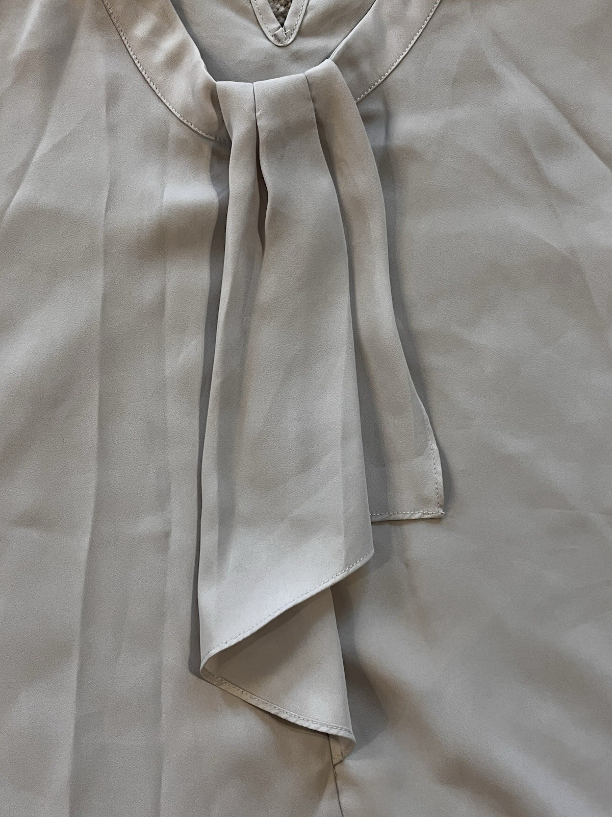 The Suit Company She Blouse Women 38 S Grey Ribbon Long Sleeve Office