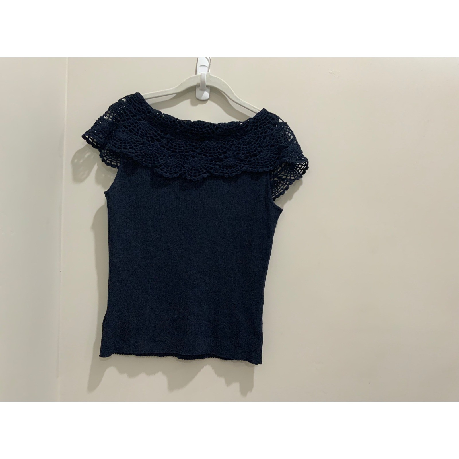 Nygard Collection Navy Blue Silk Blend Crochet Lace Collar Ribbed Knit Top L