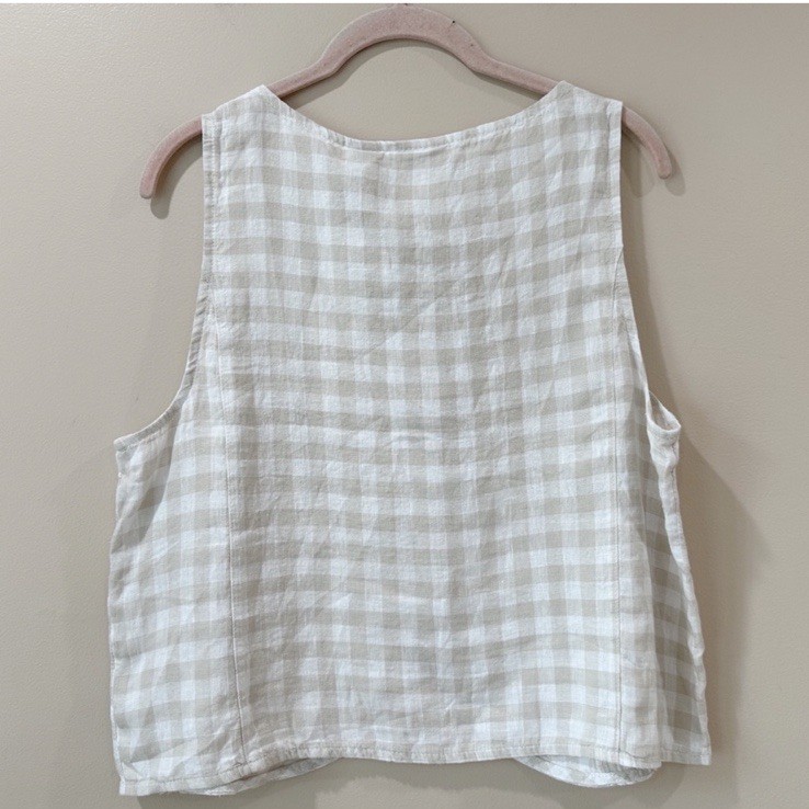 Laura Ashley NWT Women’s M Beige Gingham 100% Linen Sleeveless Button-Up Vest