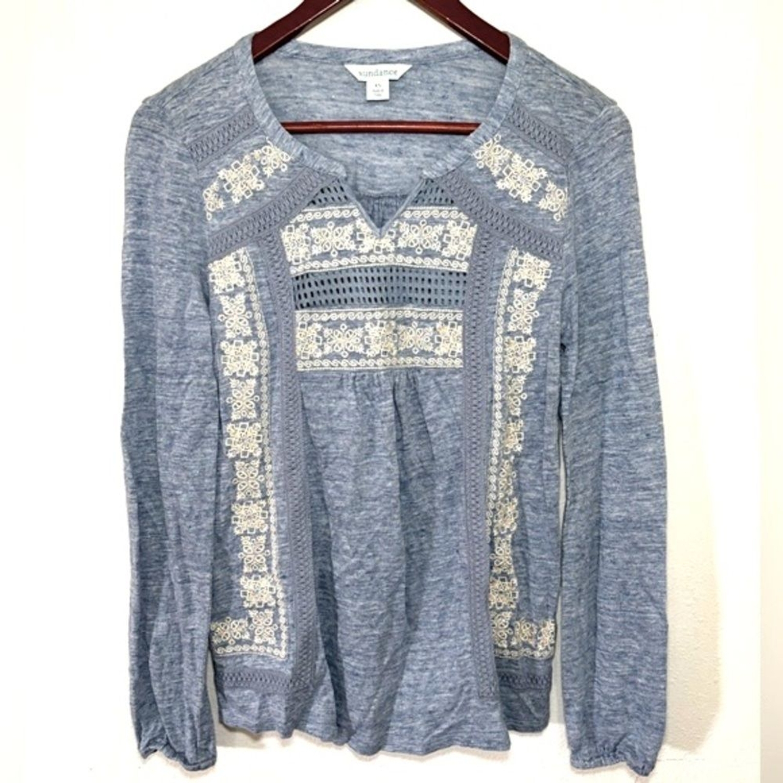 Sundance Top Women XS Blue Linen Embroidered Sequin Long Sleeve Boho Blouse