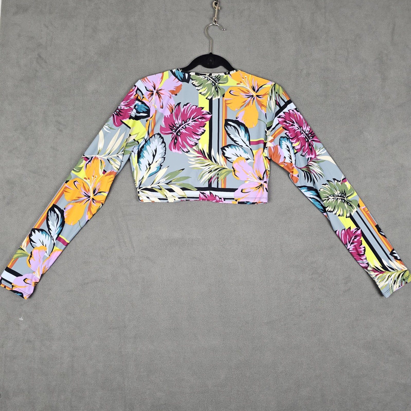 BCBGeneration Blouse Womens L Multicolor Floral V Neck Long Sleeve Crop Top Swim