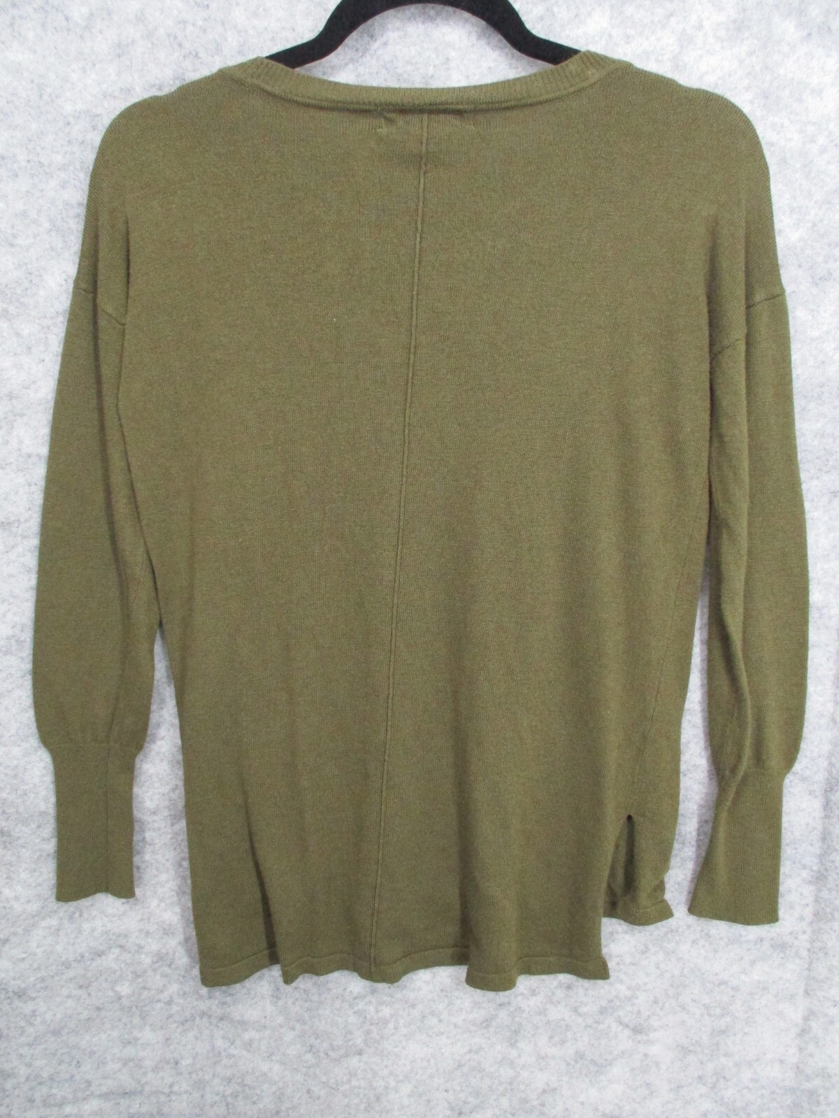 Pink Republic Women’s Top Medium Flowy Ribbed Crew Neck High Low Hem Green
