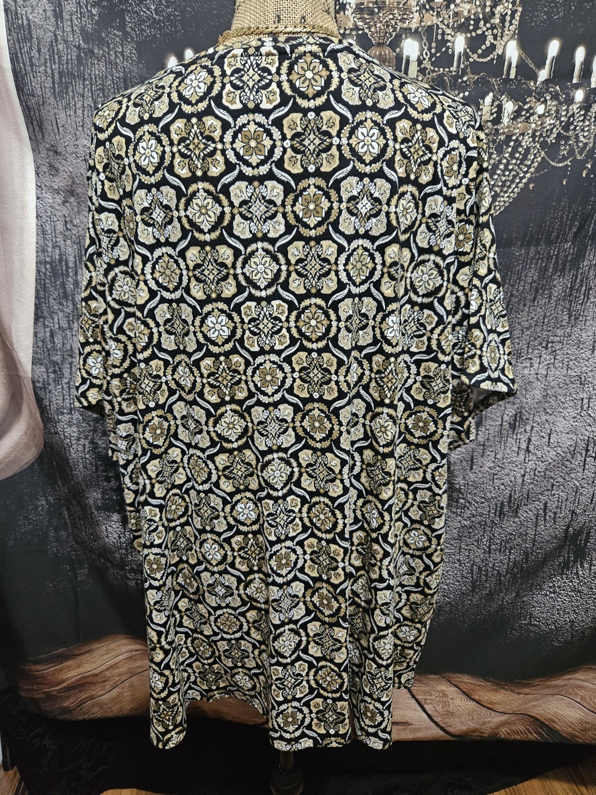 CROFT & BARROW, WOMEN’S NEW BLACK/TAN COTTON SHORT SLEEVED GEO TEE, SZ 4X