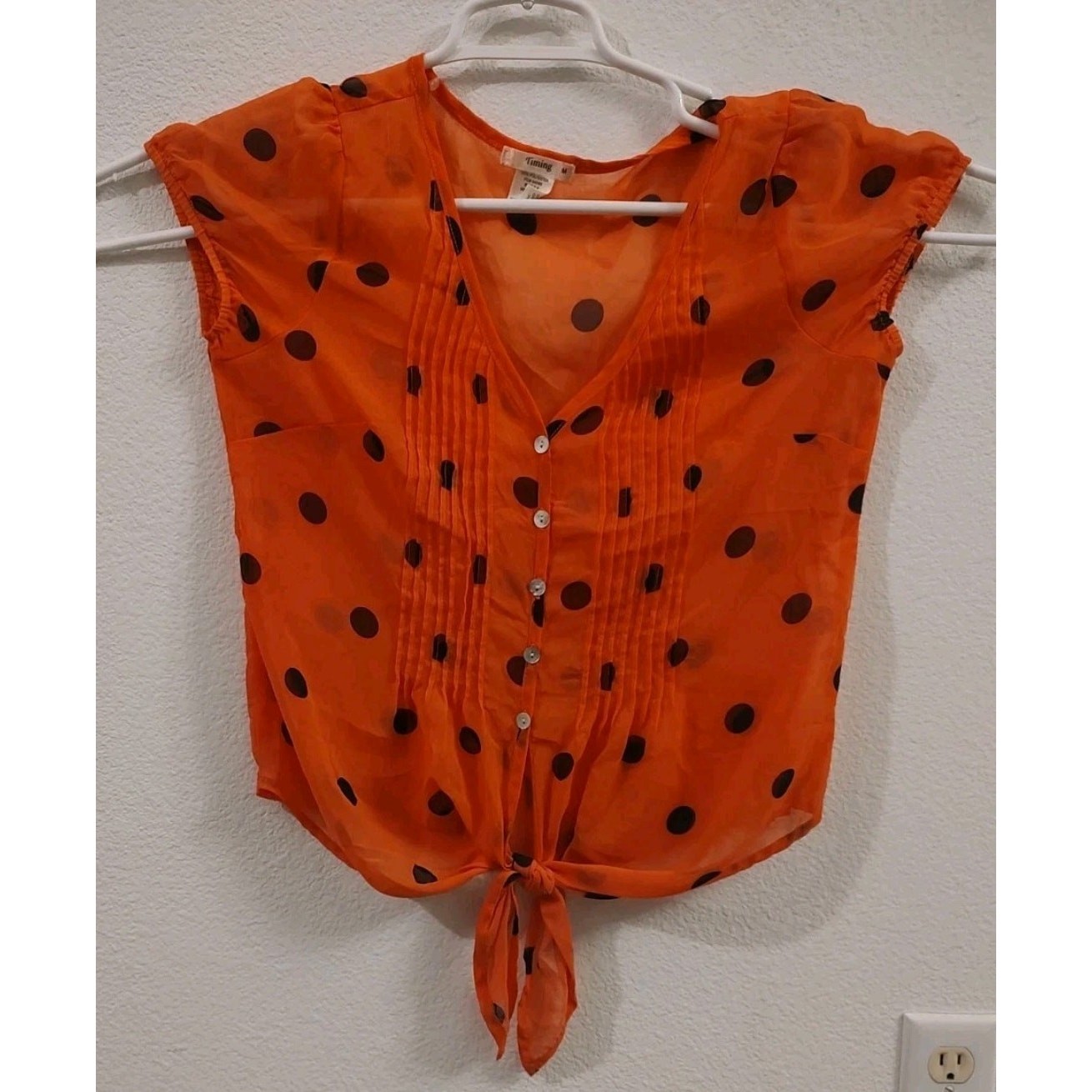 Timing brand Polka Dot Blouse Orange w/ Black Dots Womens Sz Medium Button up