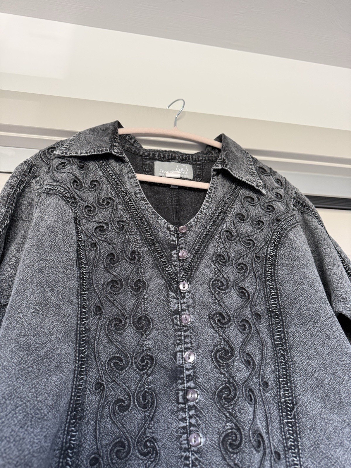 Inca Cottons Womens L Gray 100% Cotton Denim Embroidered Collared Button-Up Top