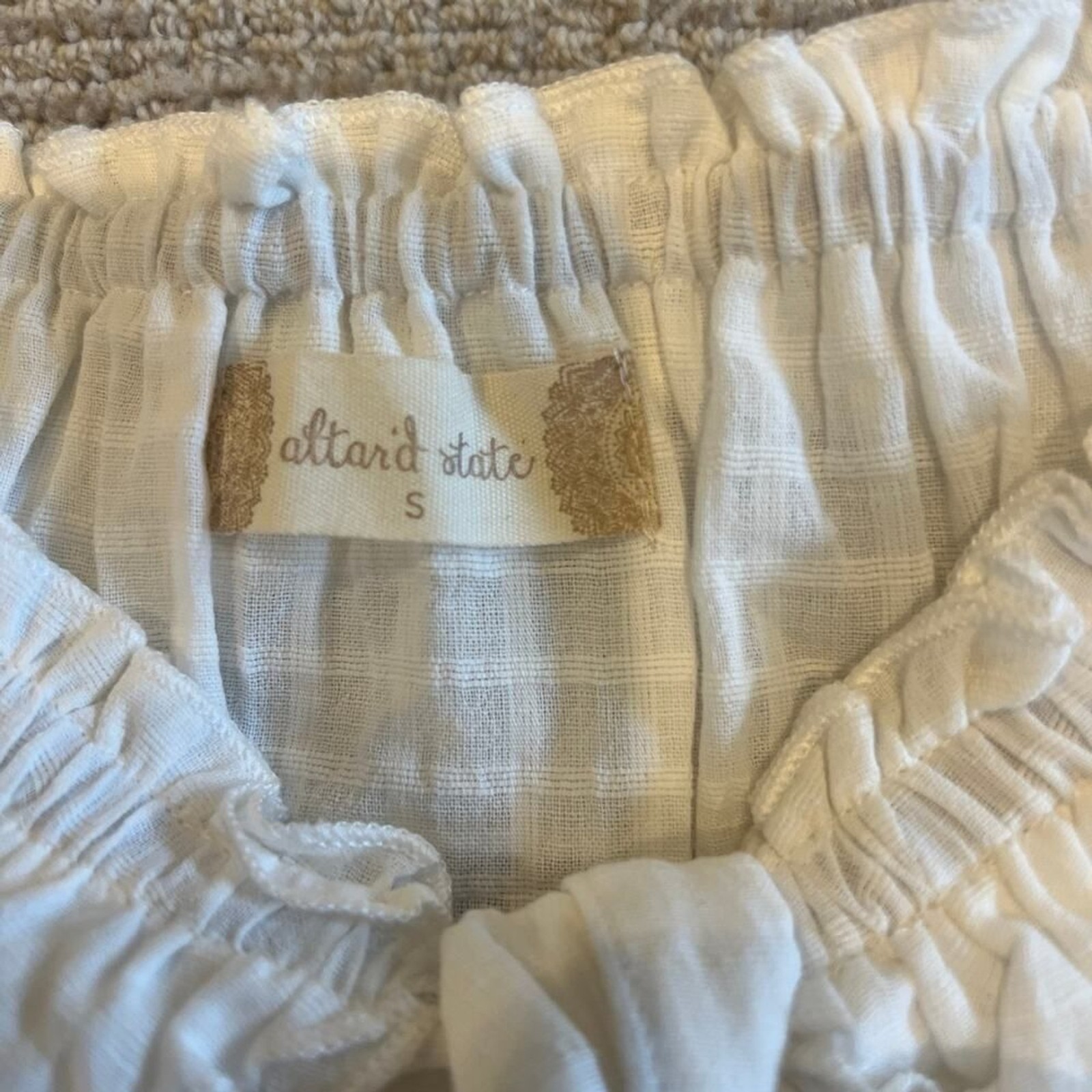 NWT Altar’d State White Off Shoulder Ruffle Peplum Crop Top Women’s Small