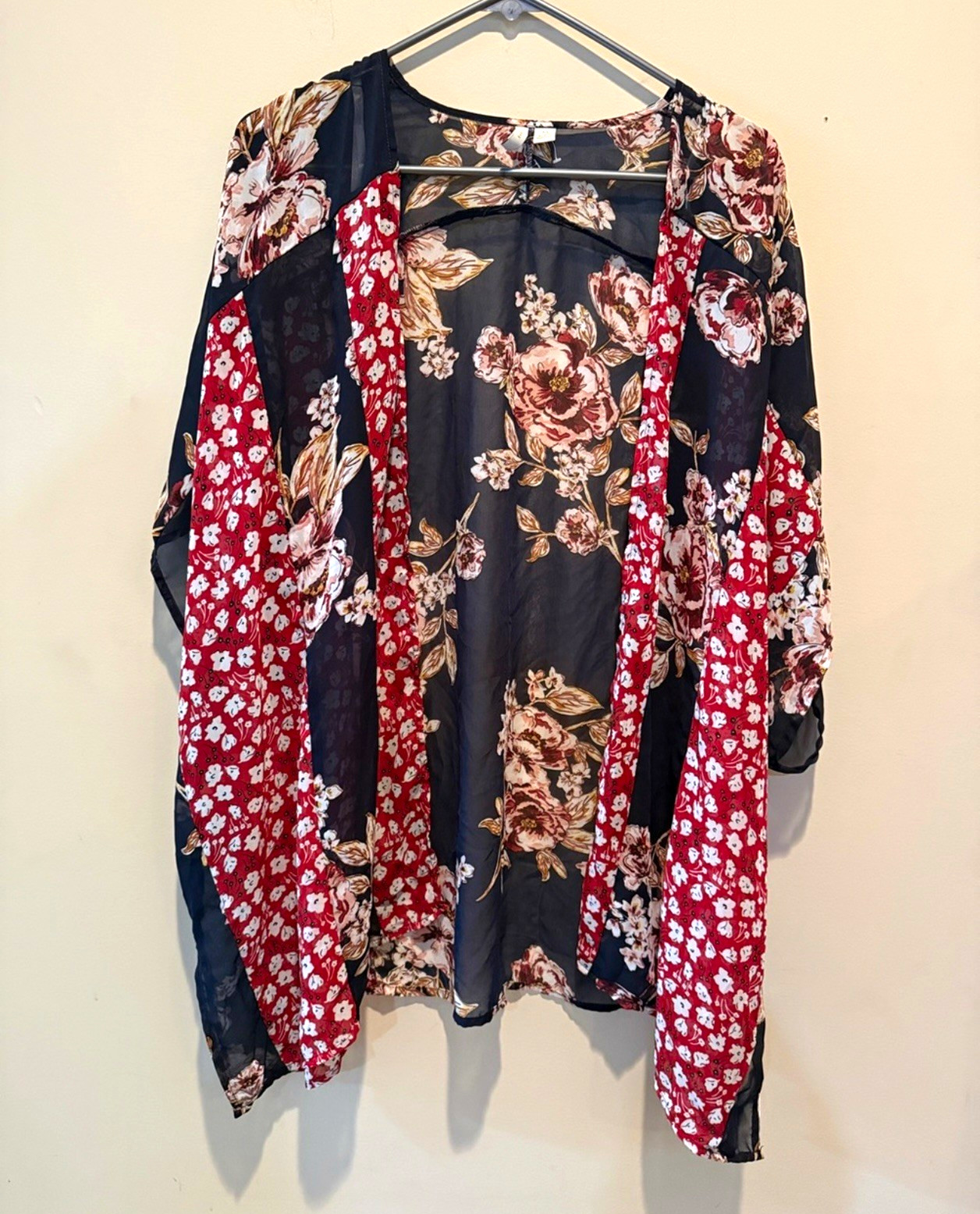 Women’s Sheer Floral Kimono Top Black Red White Size M Regular
