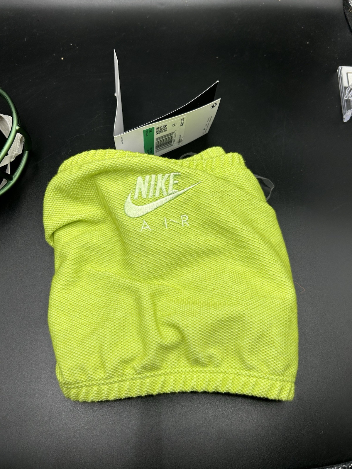 Nike Air Bandeau Top Womens Size XL Pique Neon Green DM6460-321 (CBMH)