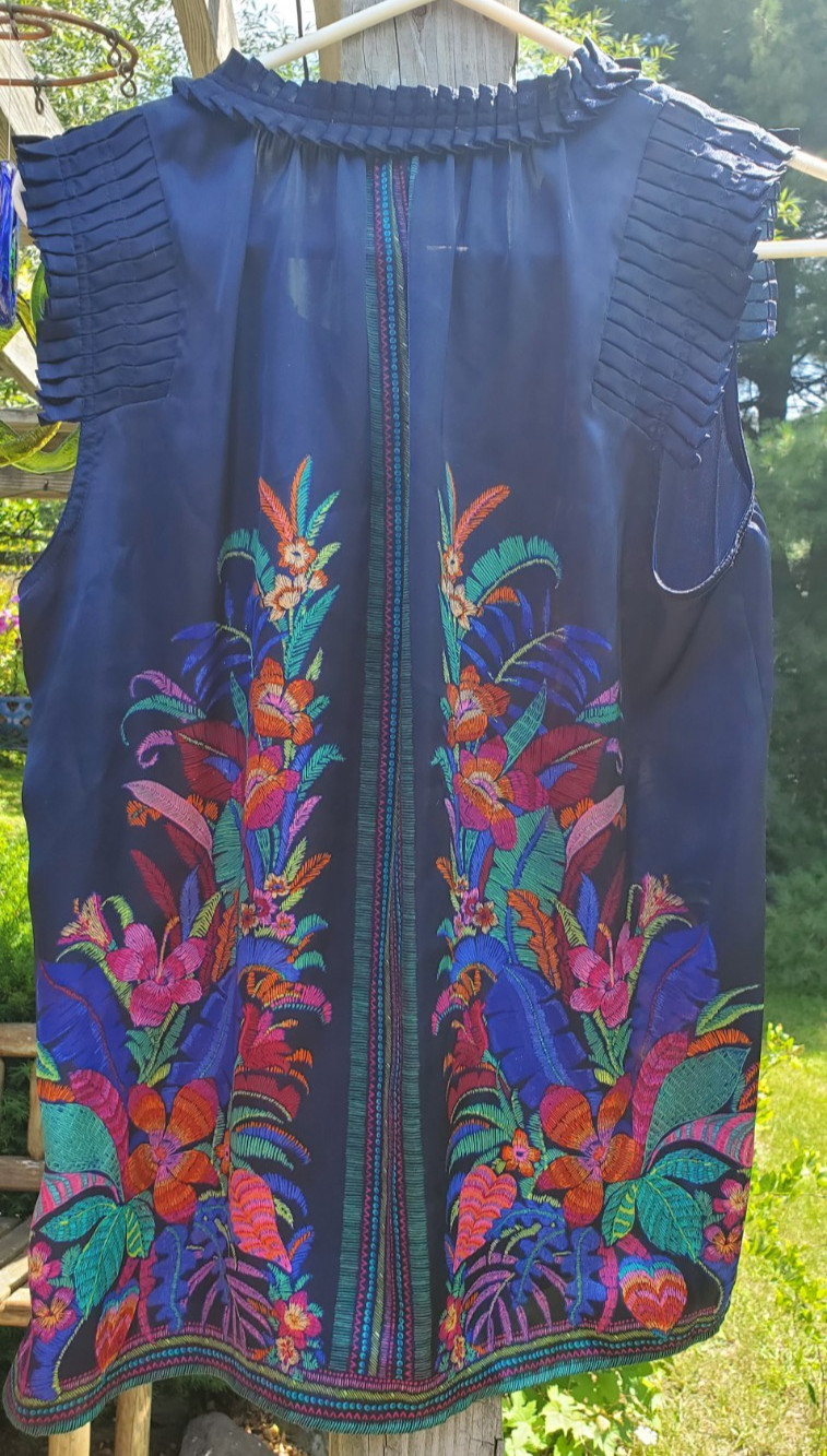 DR2 Pleated Detail Navy Floral Sleeveless Top Size S