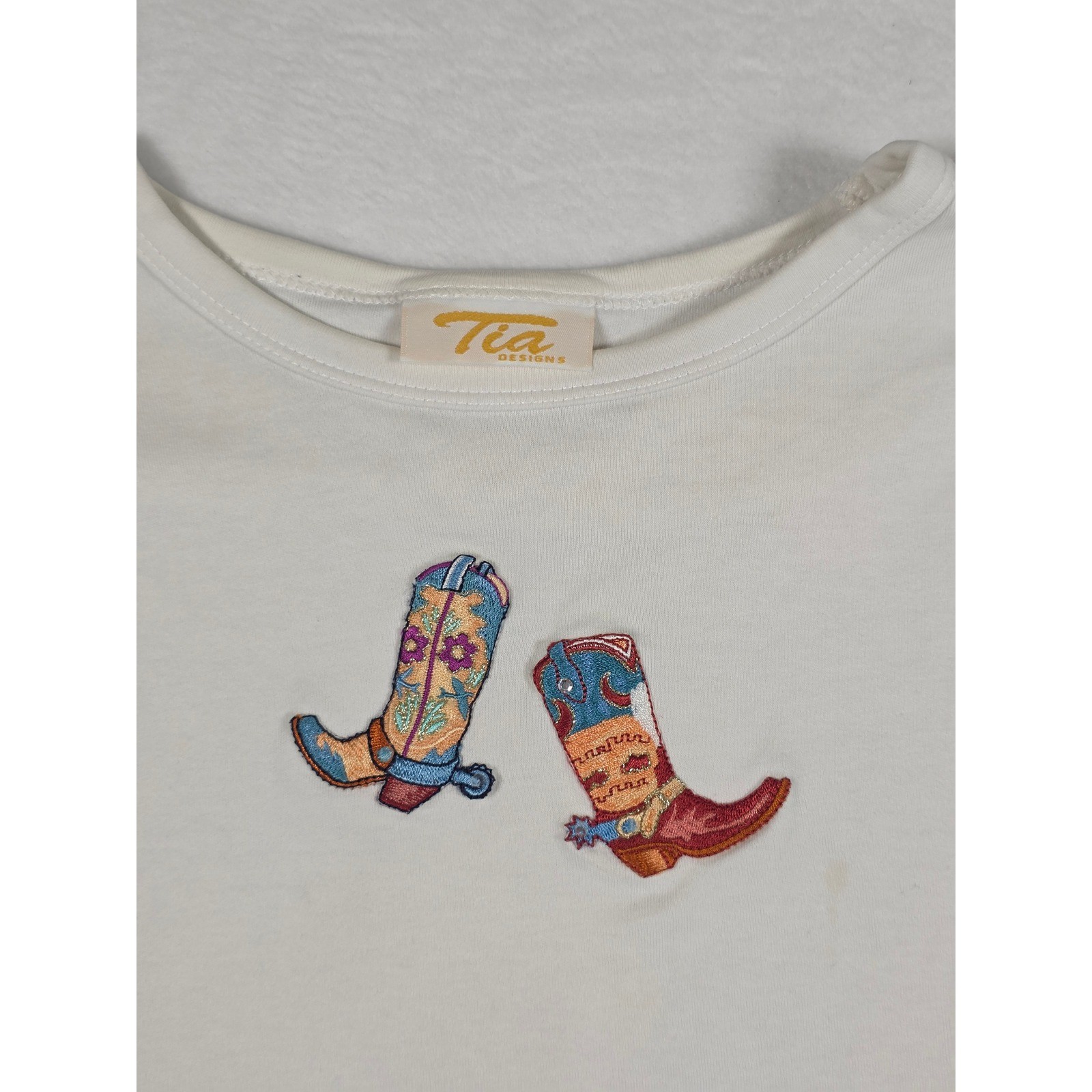Vintage 90s T-Shirt Cowboy Boot Embroidery Large White Western Coastal Cowgirl
