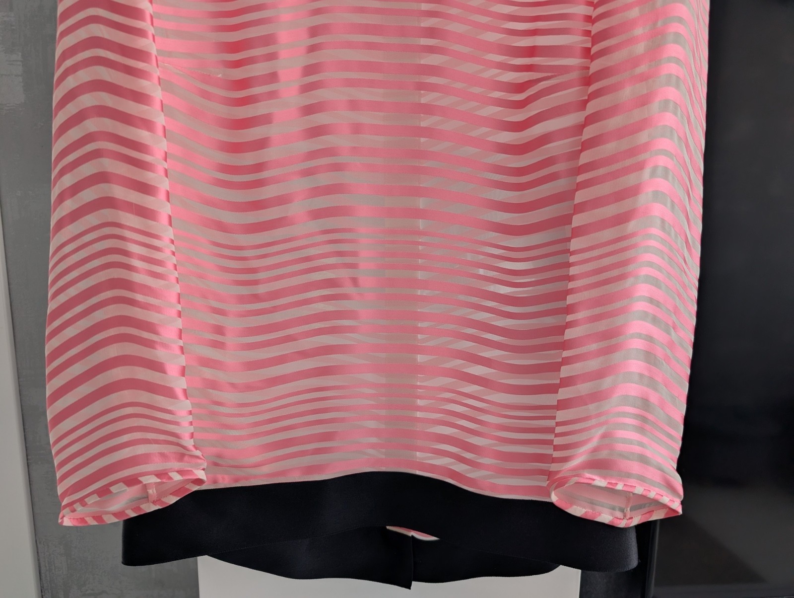 Chanel 2020 S/S Silk Viscose Pink Blouse Top Back Buttoned Ribbon Striped 34 XS