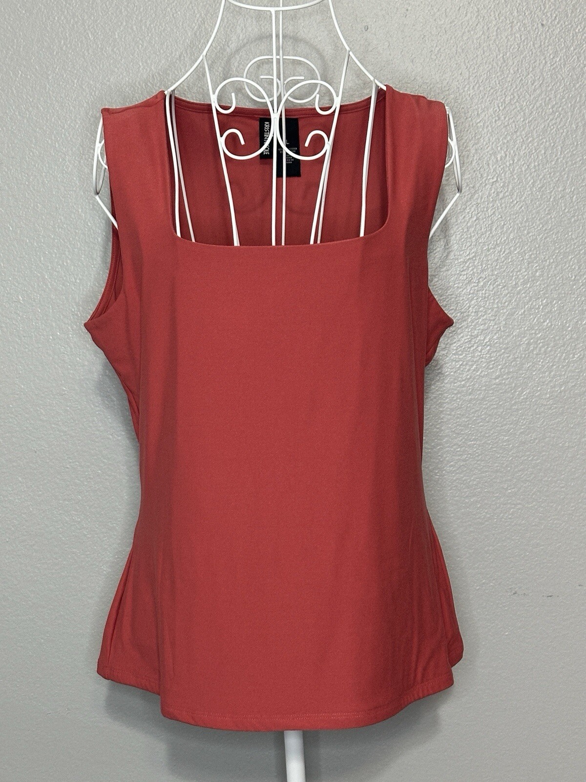 Kristin Nicole Sleeveless Top Size Large Rose Blush Color Soft Comfortable
