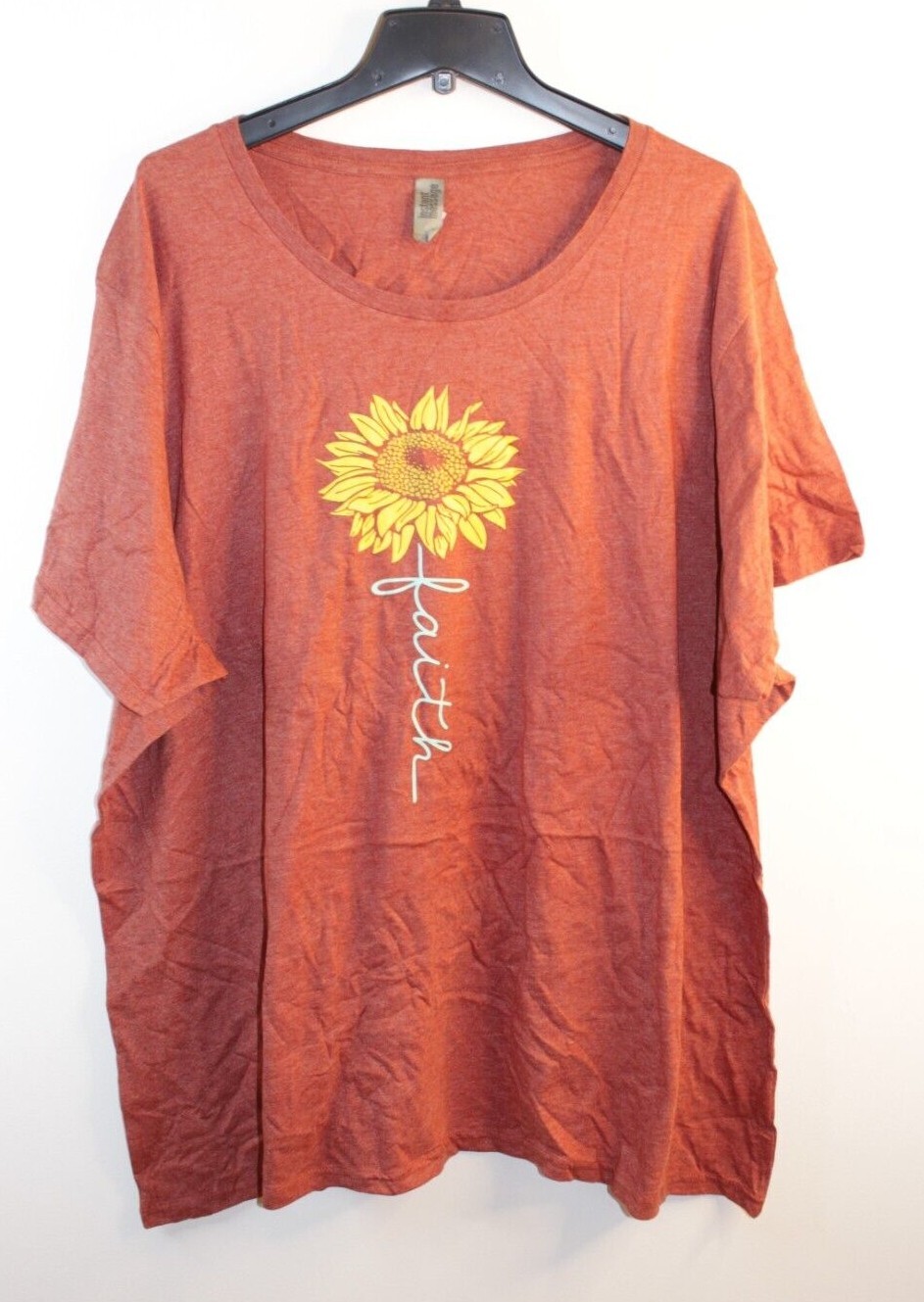 Instant Message Heather Red Sunflower Tee Size 4XW
