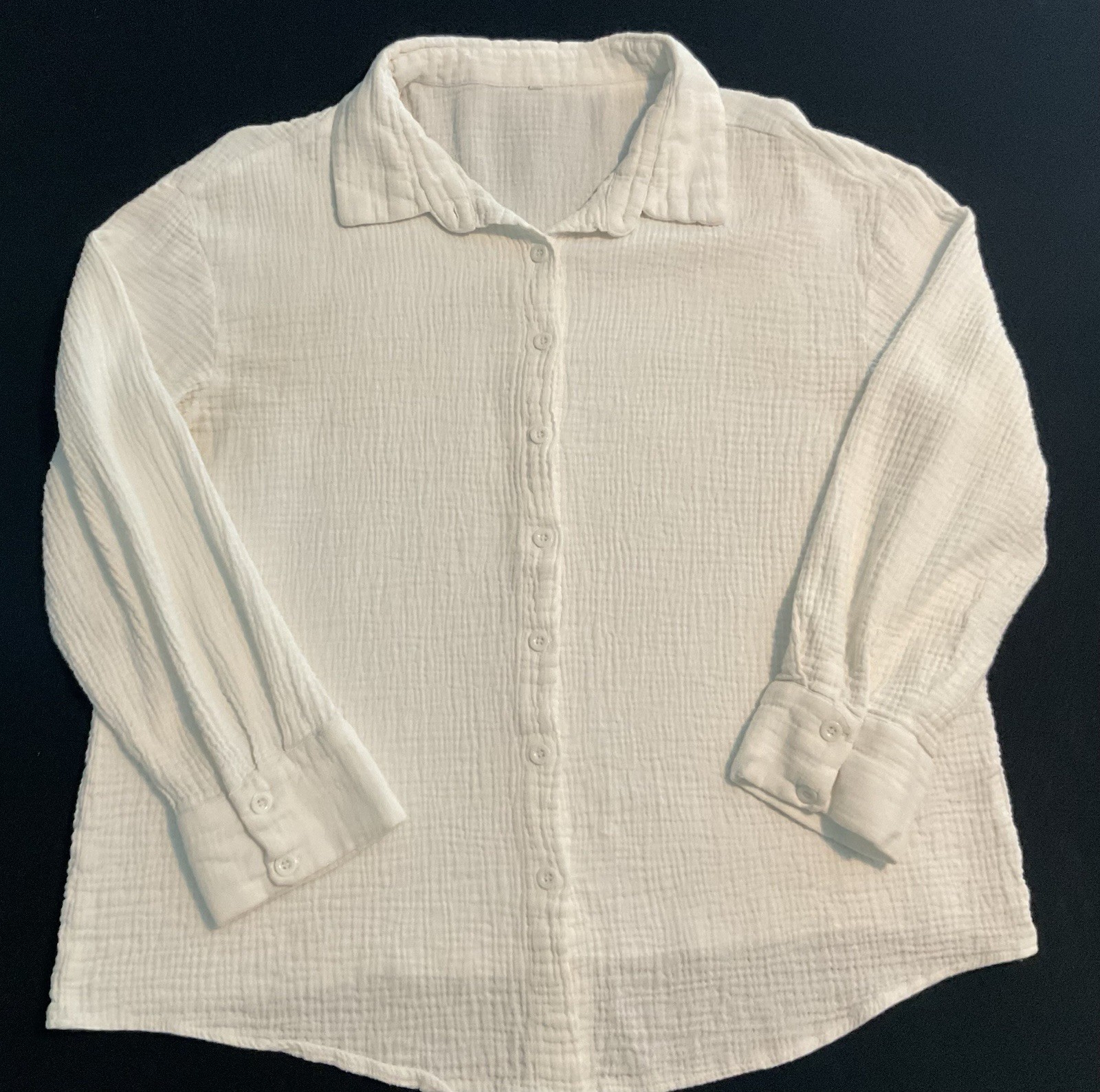 Womens Size Medium White Crinkle Gauze Button Front Long Sleeve Shirt