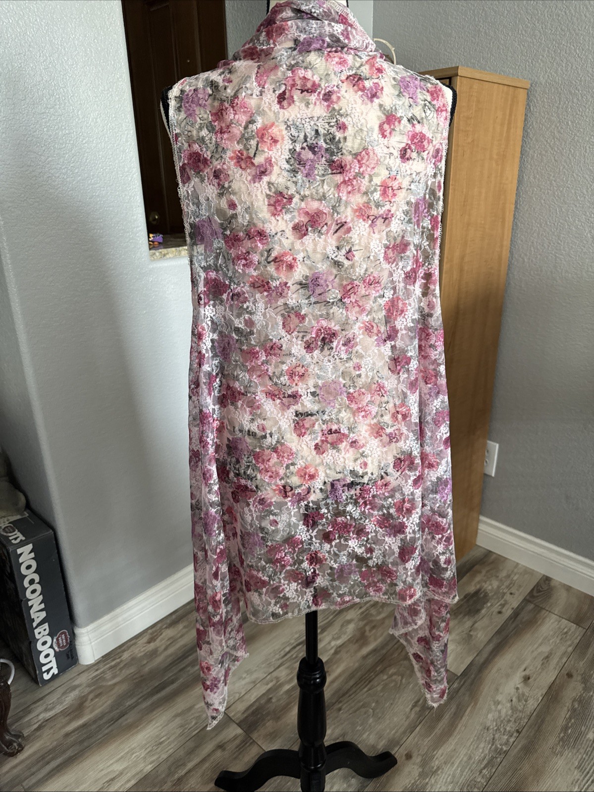 Soft Lacy Kimono Duster Open Front Boho Floral Coral pink cream Festival
