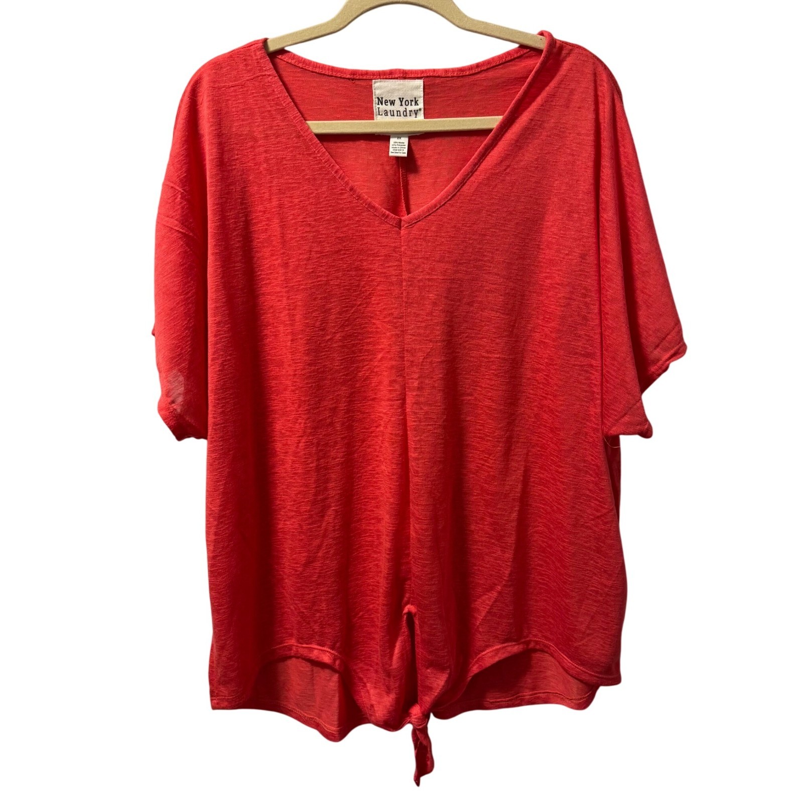 New York Laundry Coral Short Sleeve V-Neck Tie Hem Top Sz 2X Modal/Polyester