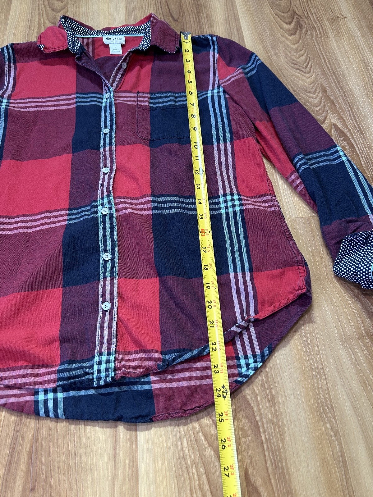 Stylus Plaid Shirt with Polka-Dot Trim Size M