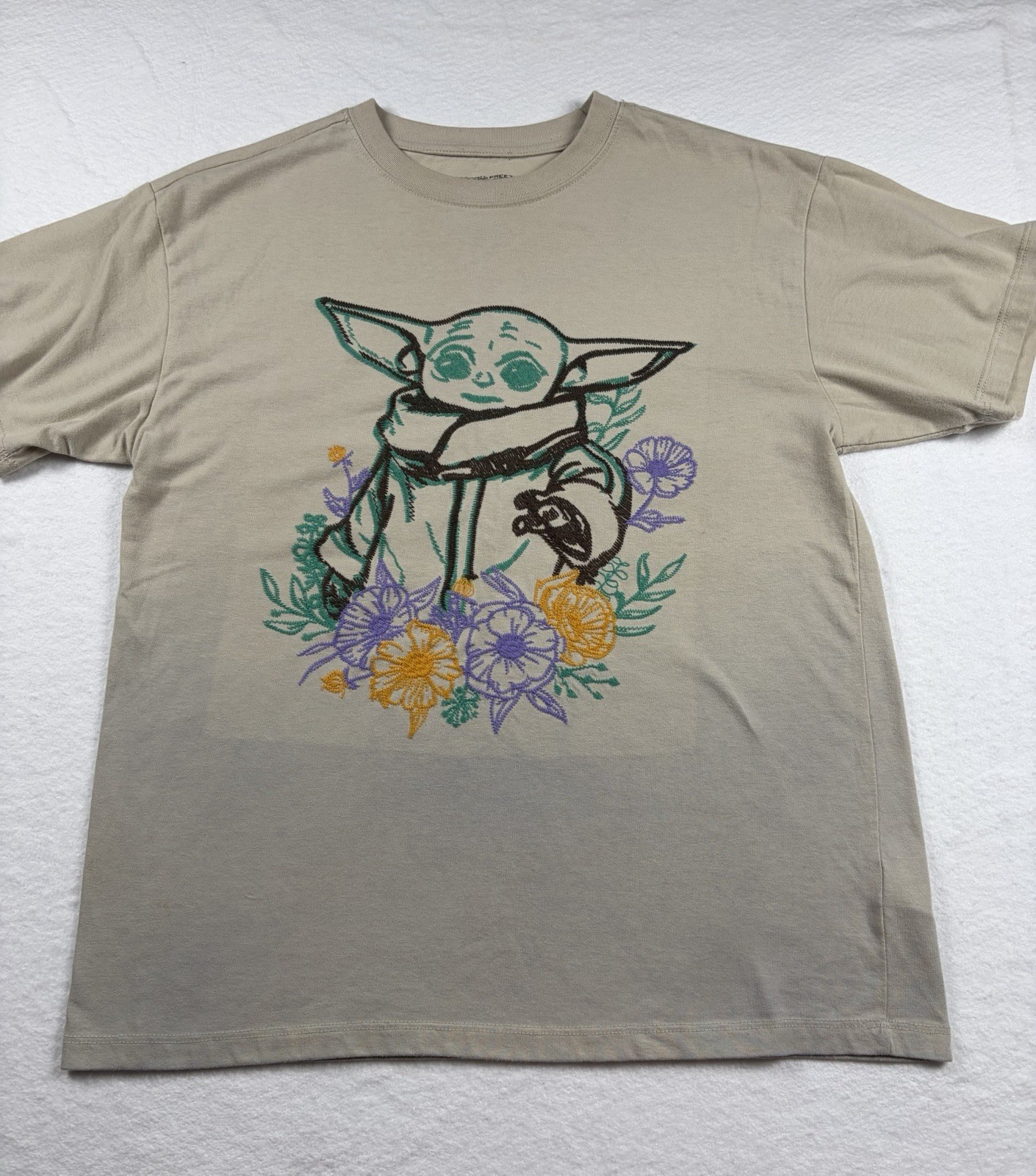 Star Wars Shirt Freeze Baby Yoda Embroidered Front Sz S Tshirt Beige Hippie Boho