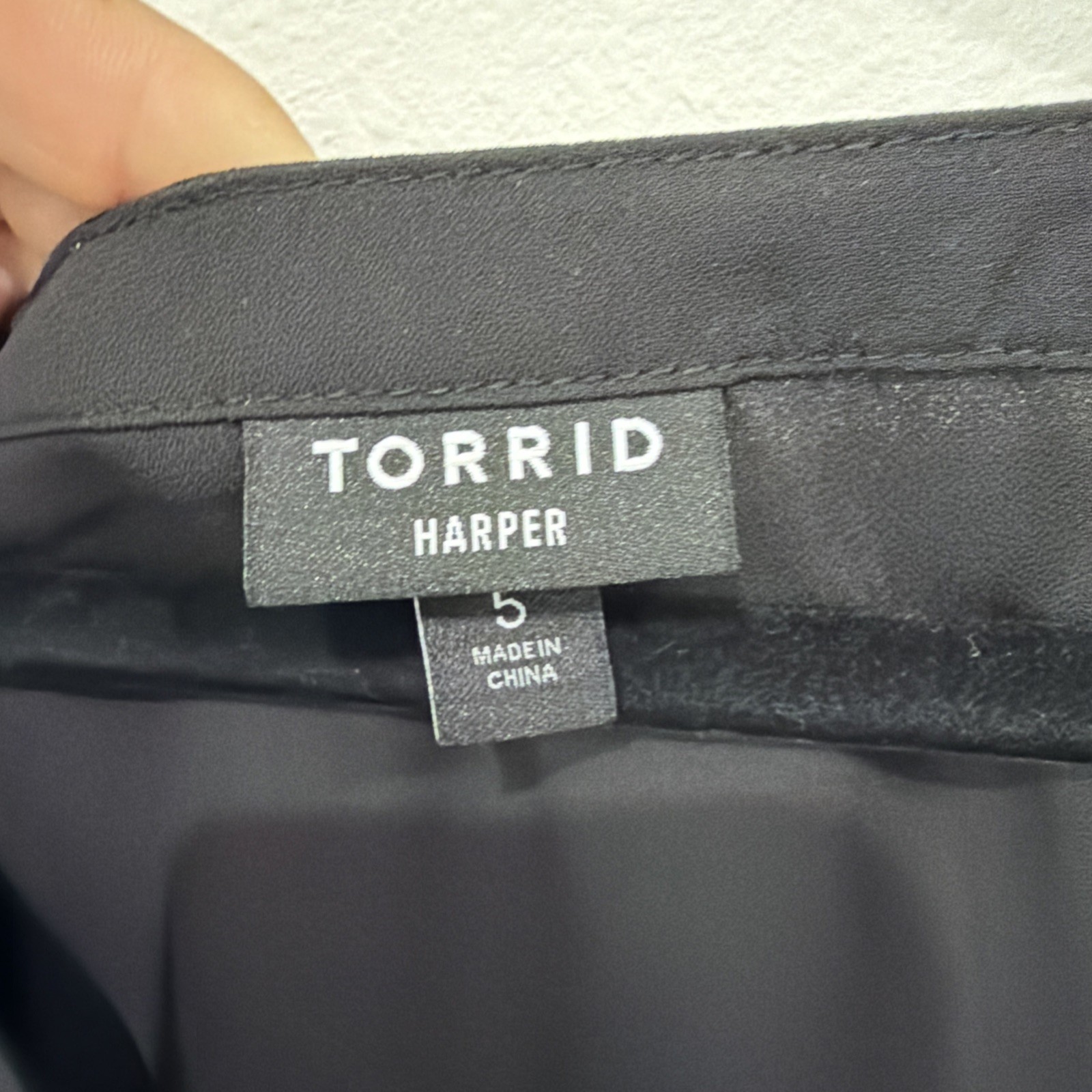 Torrid Harper Blouse Women’s 5X Black Office Classic Casual Capsule Wardrobe