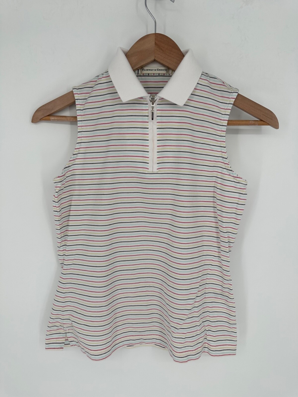 FAIRWAY & GREENE Golf 1/4 Zip Shirt Womens Sz S Colored Stripes Sleeveless T0