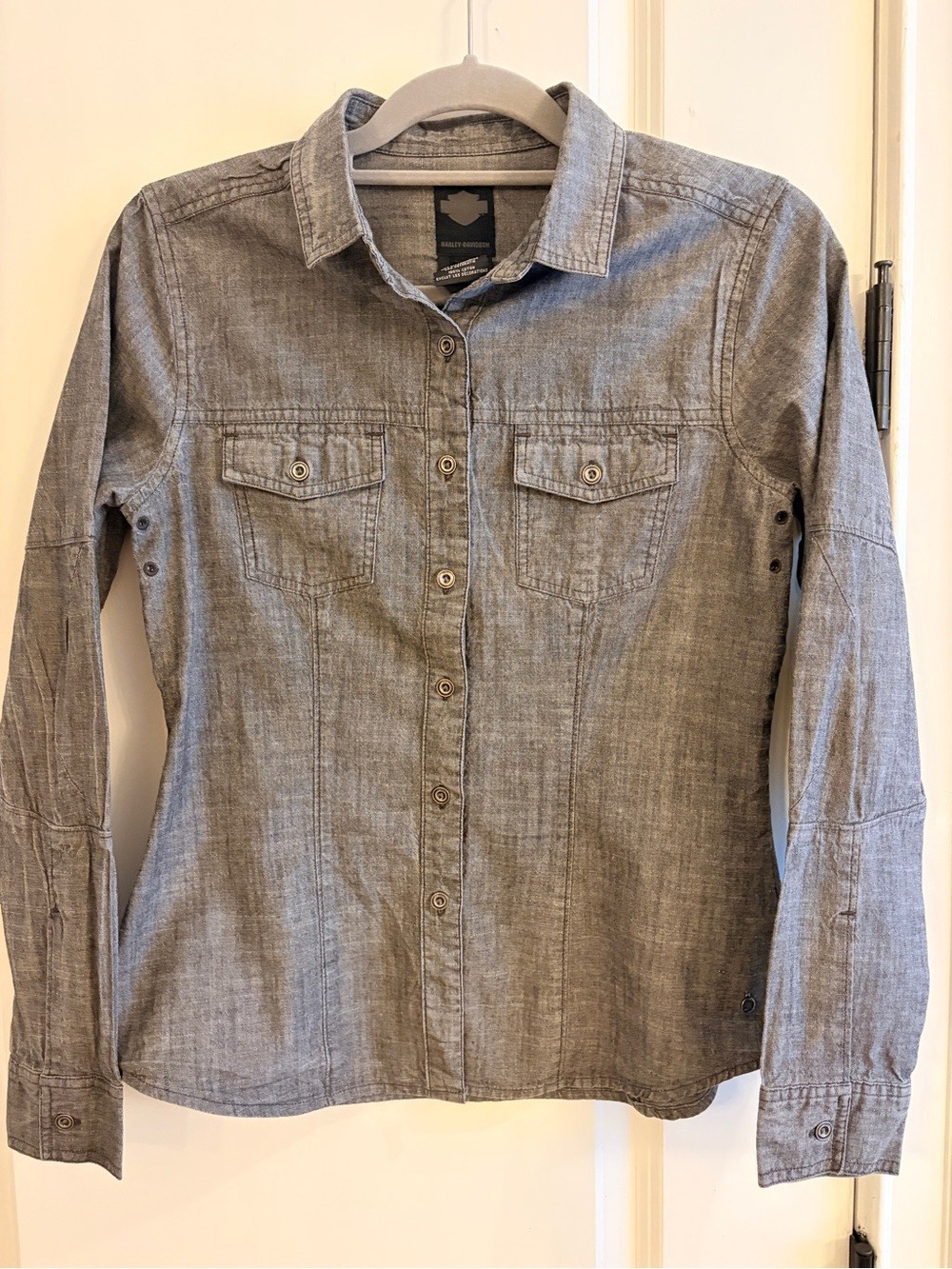Harley-Davidson Women’s Gray Chambray Button Front Shirt Medium Cotton