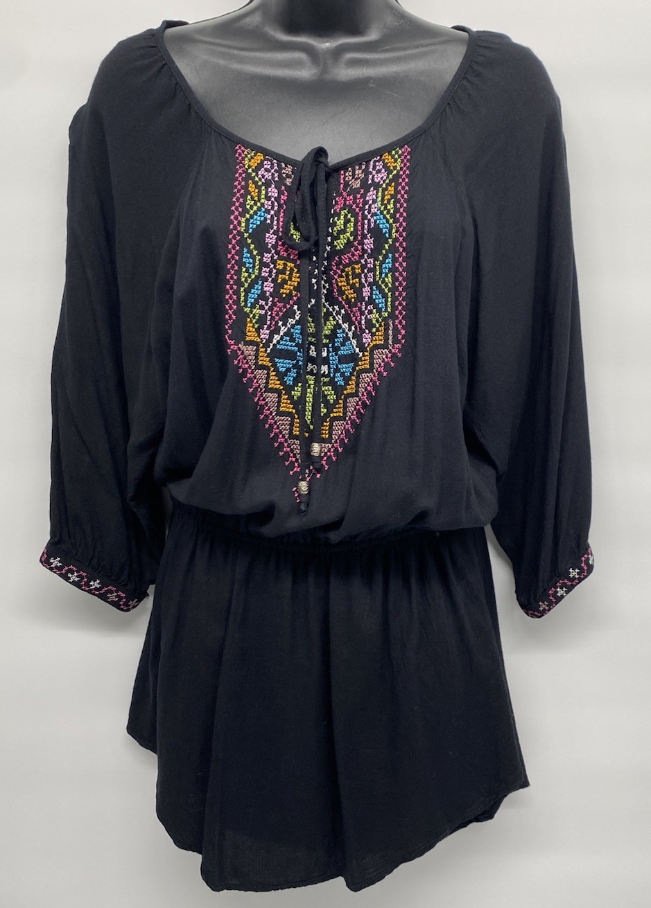 Angie Black Bohemian Style Peasant Tunic Top Colorful Embroidery Size Medium