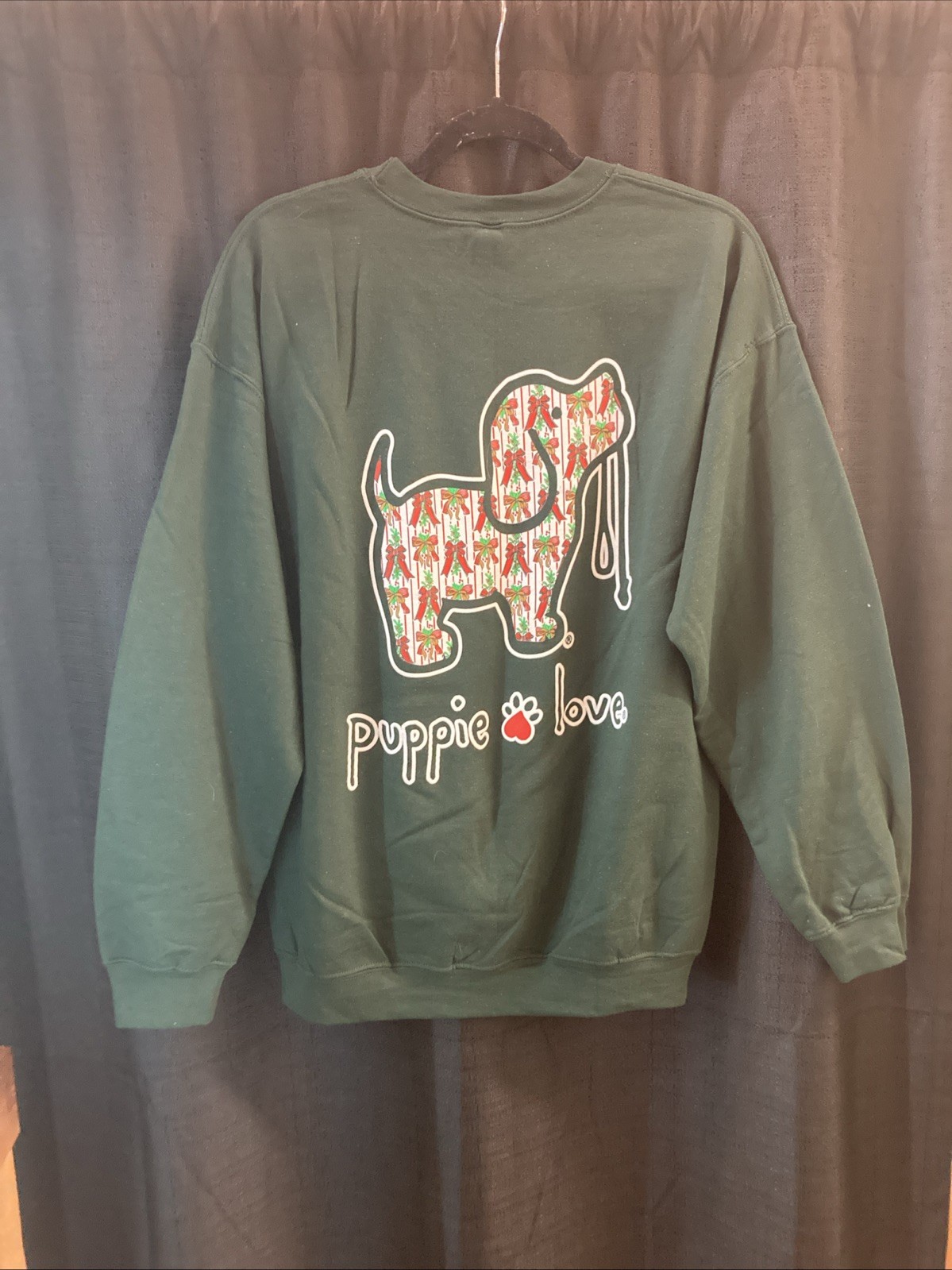 Puppie Love L Dark Green Christmas Ribbon Dog Long Sleeve Sweatshirt