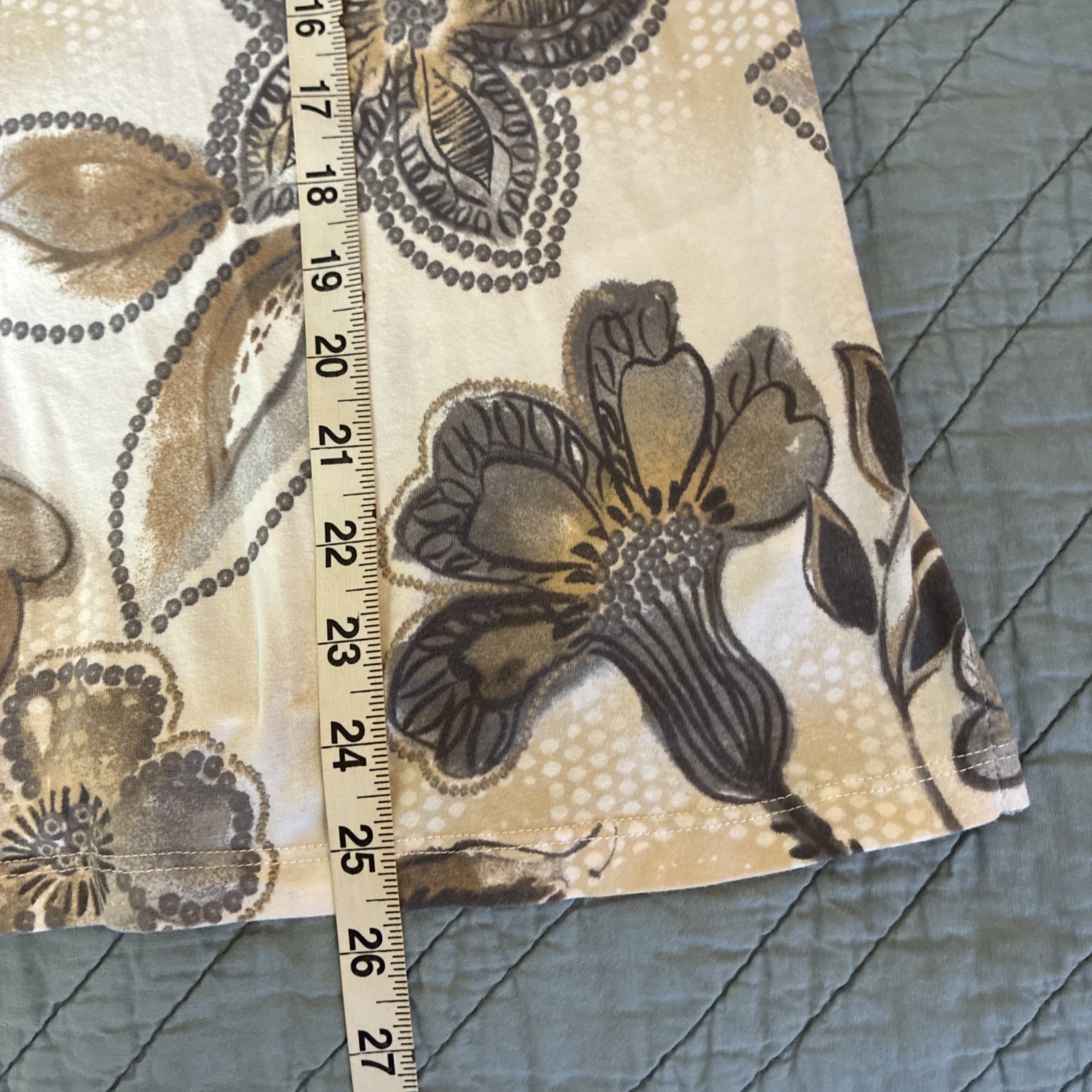 Alfred Dunner Women’s Medium Blouse Neutral Floral 3/4 Sleeve All Seasons Nice!