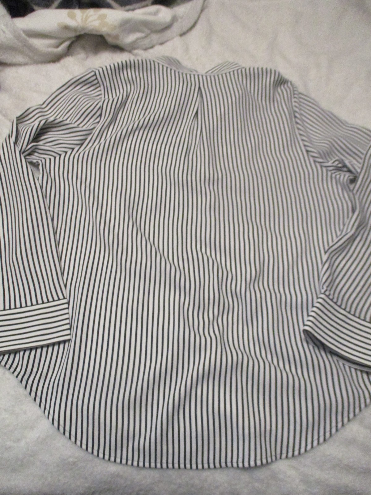 UNTUCKit Black and White Pullover Blouse Women Size L Large FREE SHIPPING