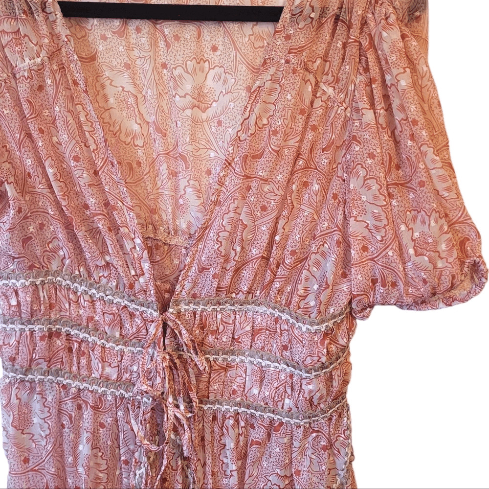 Forever That Girl Women’s Red Floral Long Length Tie-Front Shirt Size S