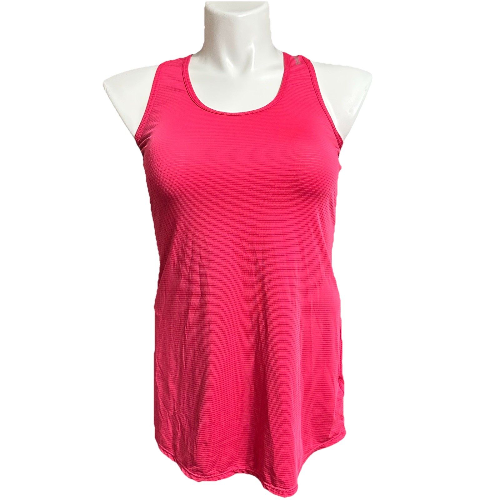 Reebok Women’s Medium Shirt Pink Sleeveless Athletic Workout Comfort Top